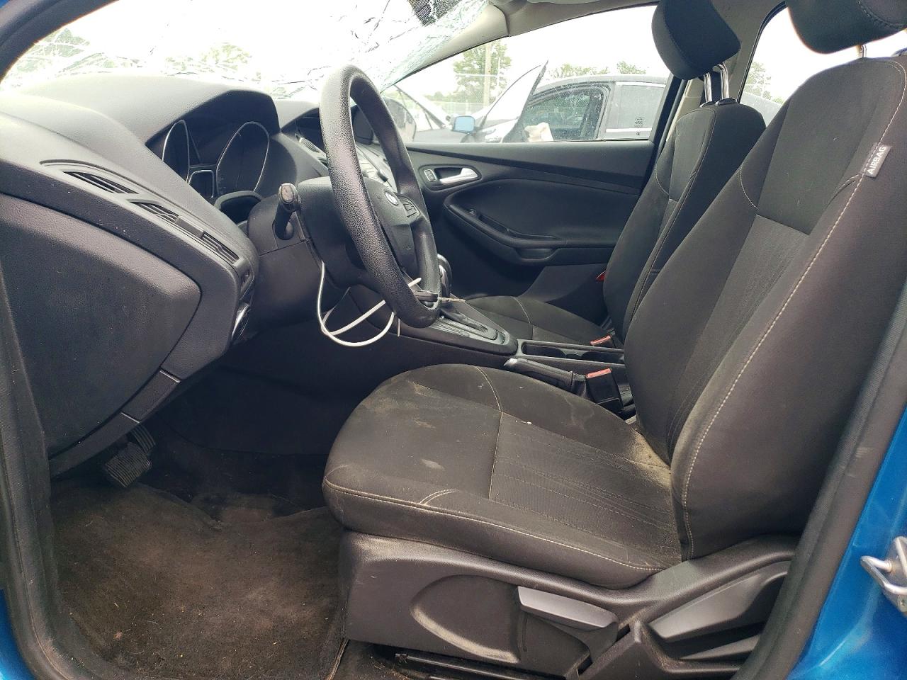 2015 Ford Focus Se Blue vin: 1FADP3F22FL295607