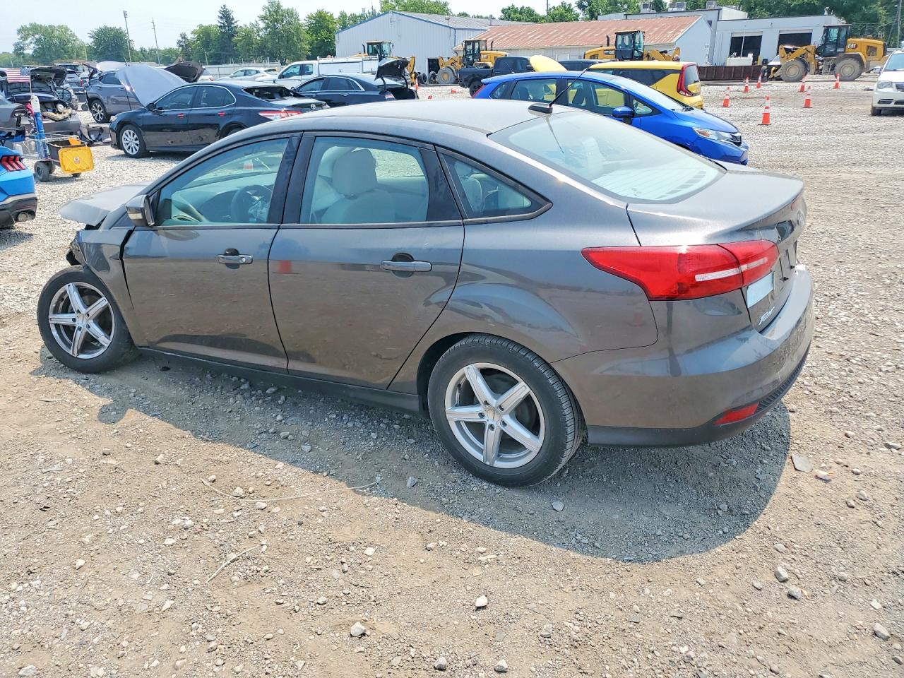 2015 Ford Focus Se Серый vin: 1FADP3F22FL340853