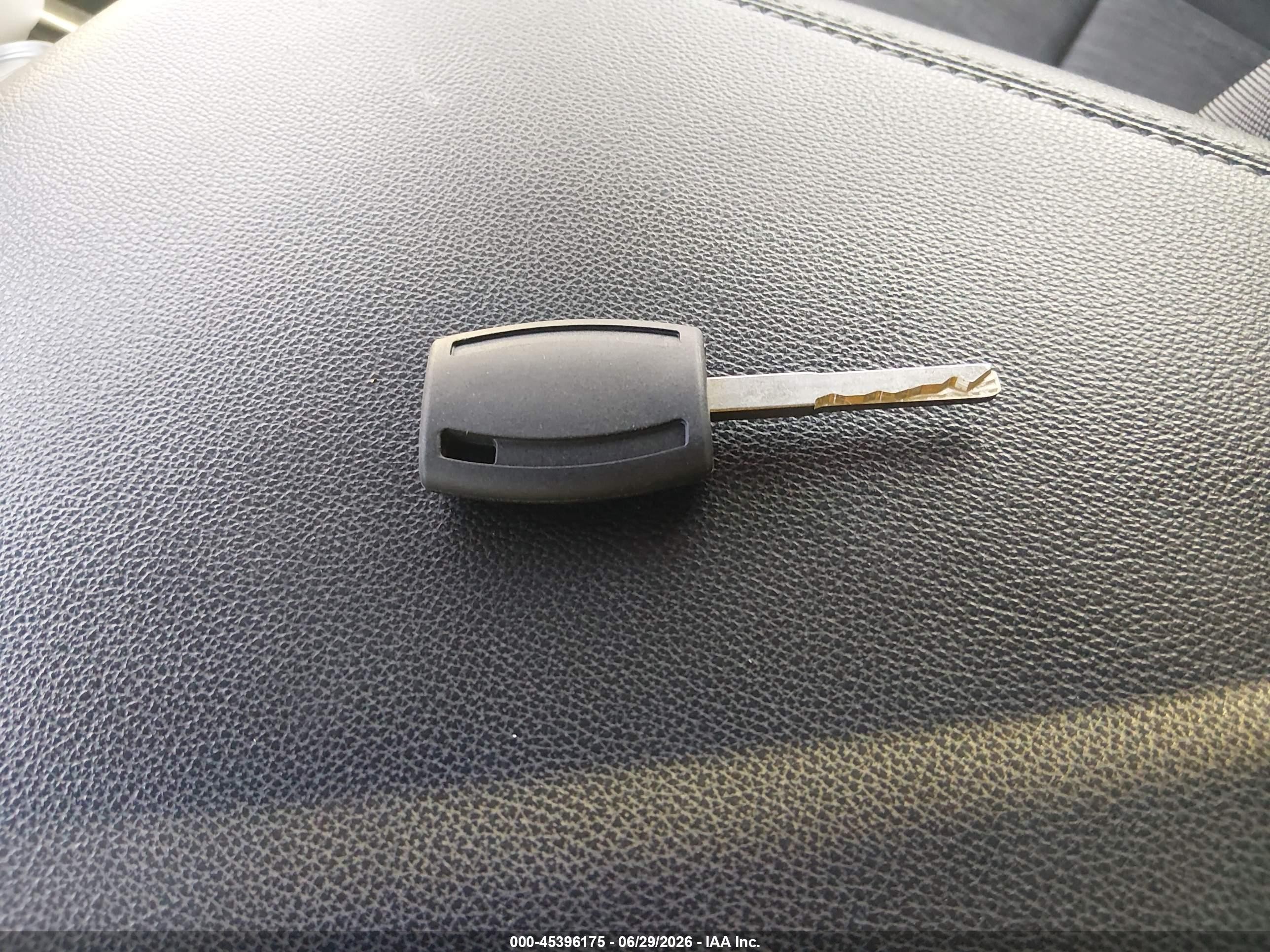 2015 Ford Focus Se Черный vin: 1FADP3F22FL344918