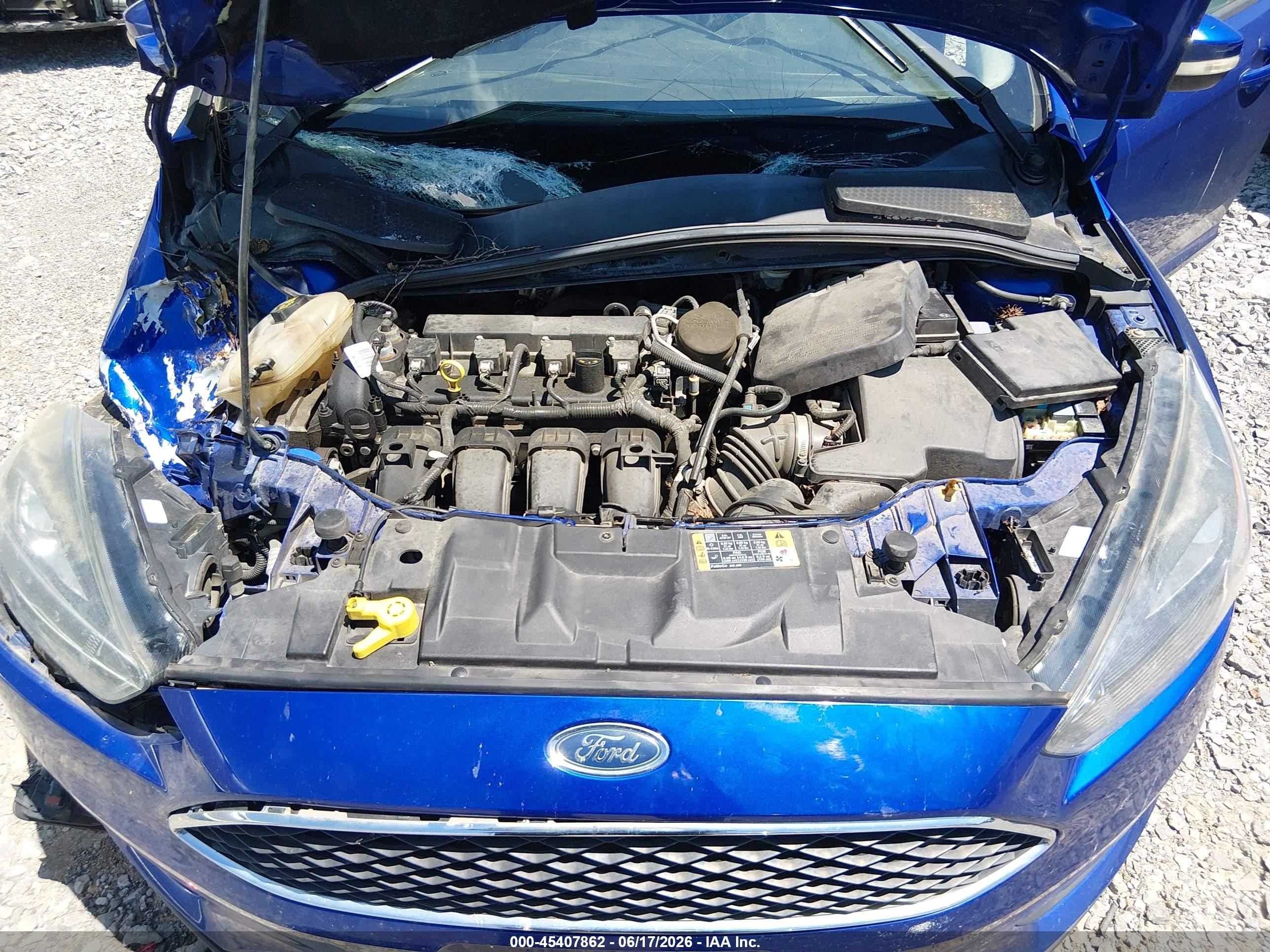 2015 Ford Focus Se Синий vin: 1FADP3F22FL346524