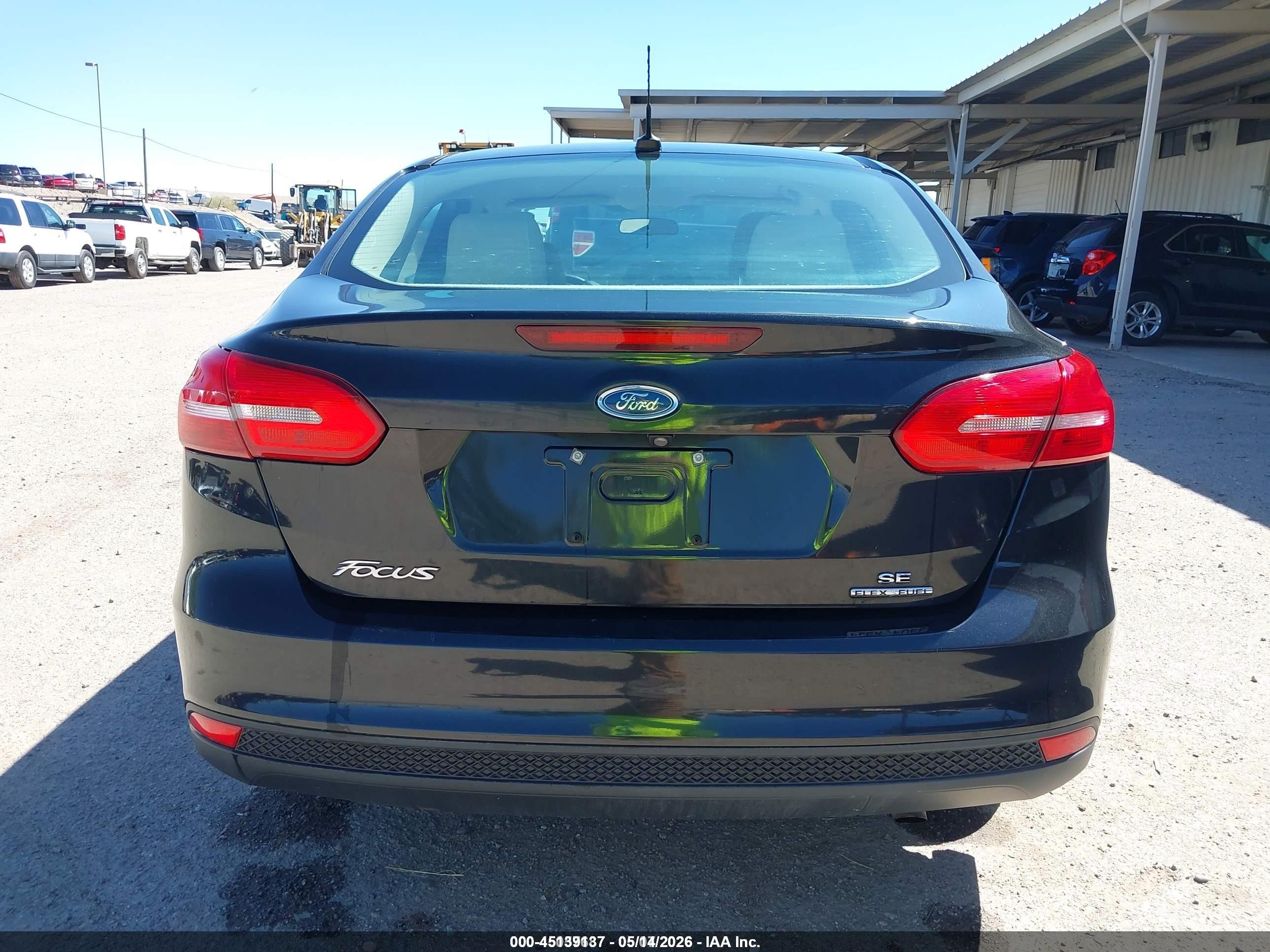 2015 Ford Focus Se Black vin: 1FADP3F22FL349875