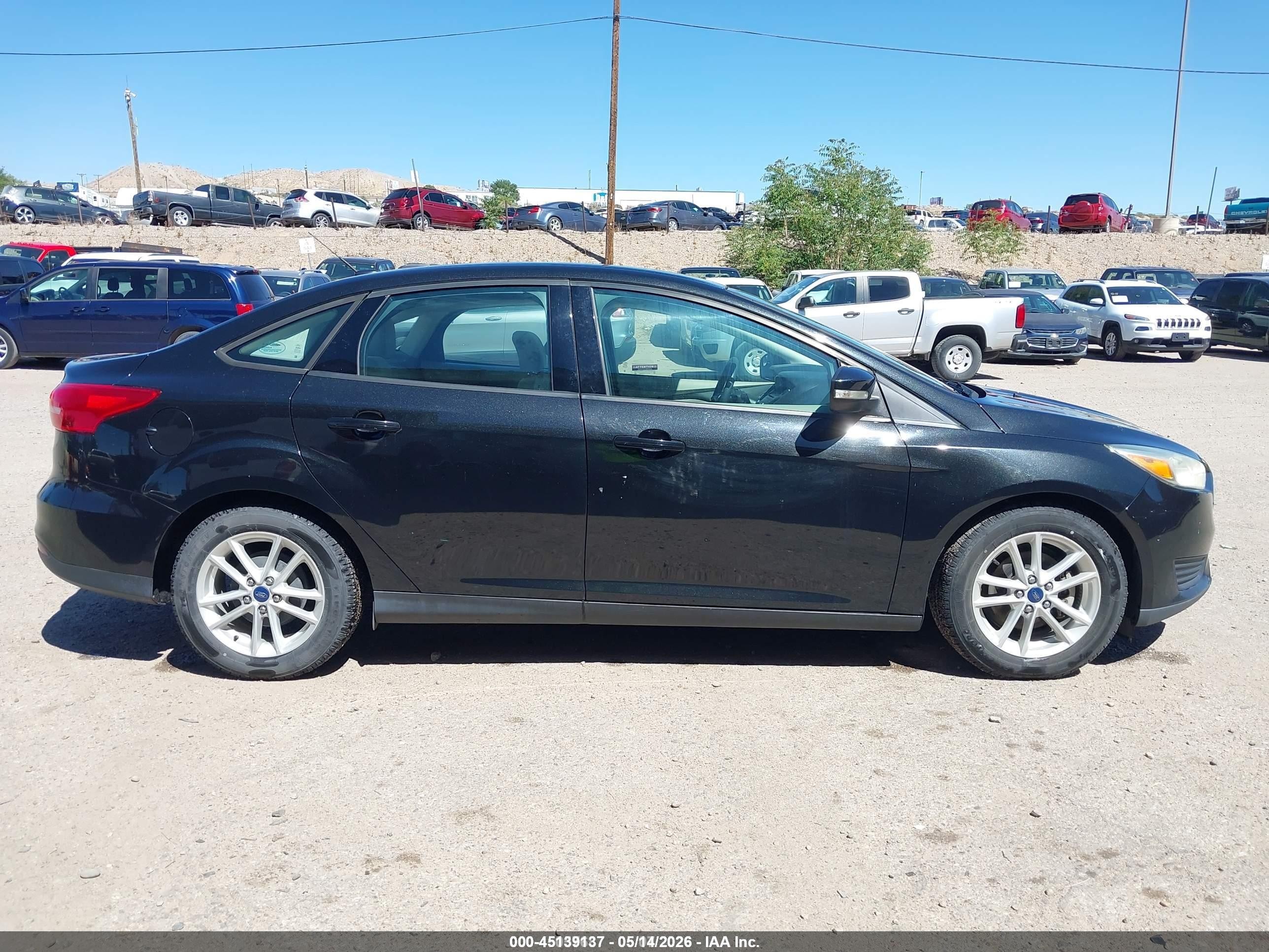 2015 Ford Focus Se Black vin: 1FADP3F22FL349875