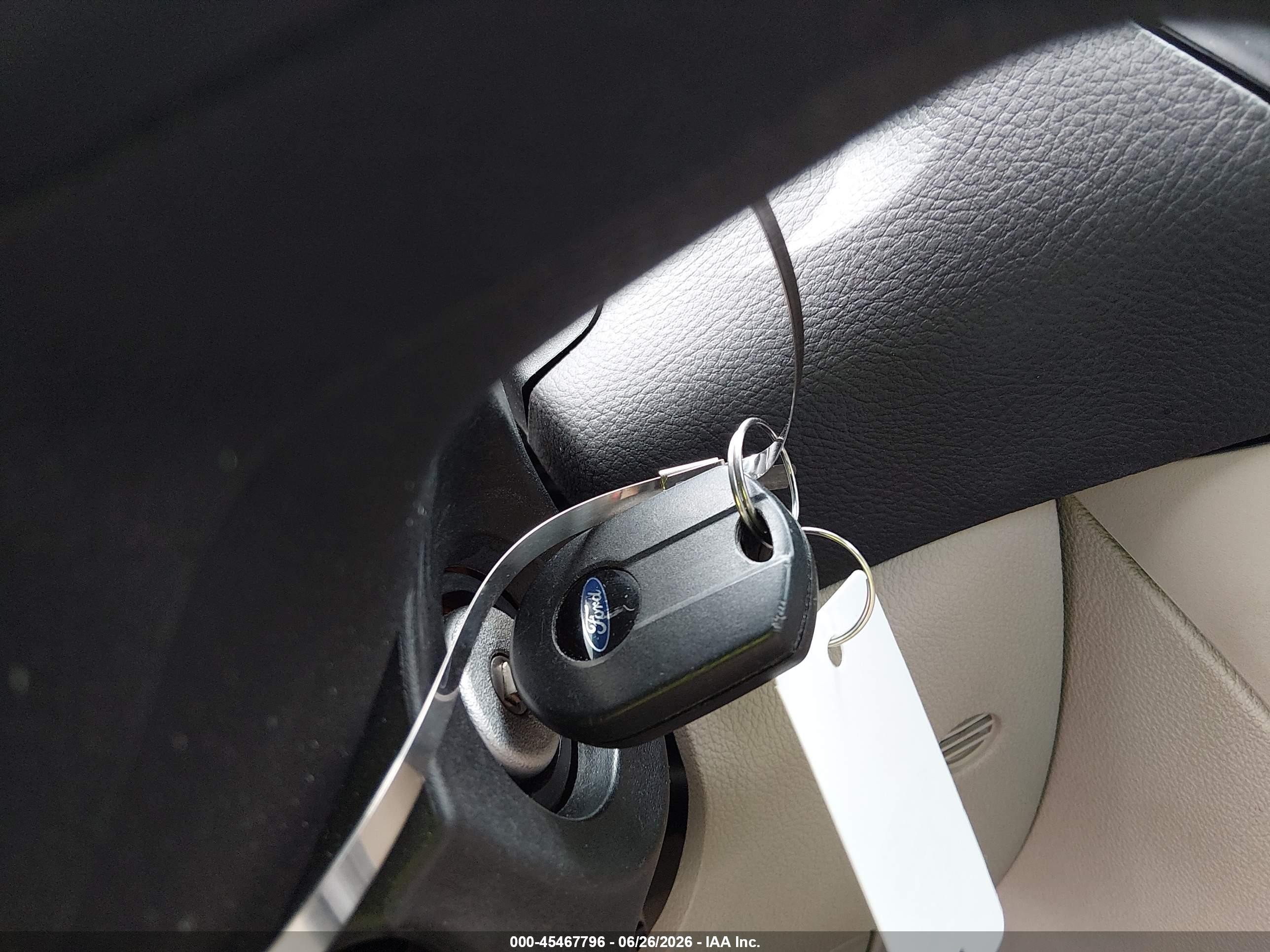 2015 Ford Focus Se White vin: 1FADP3F22FL350007