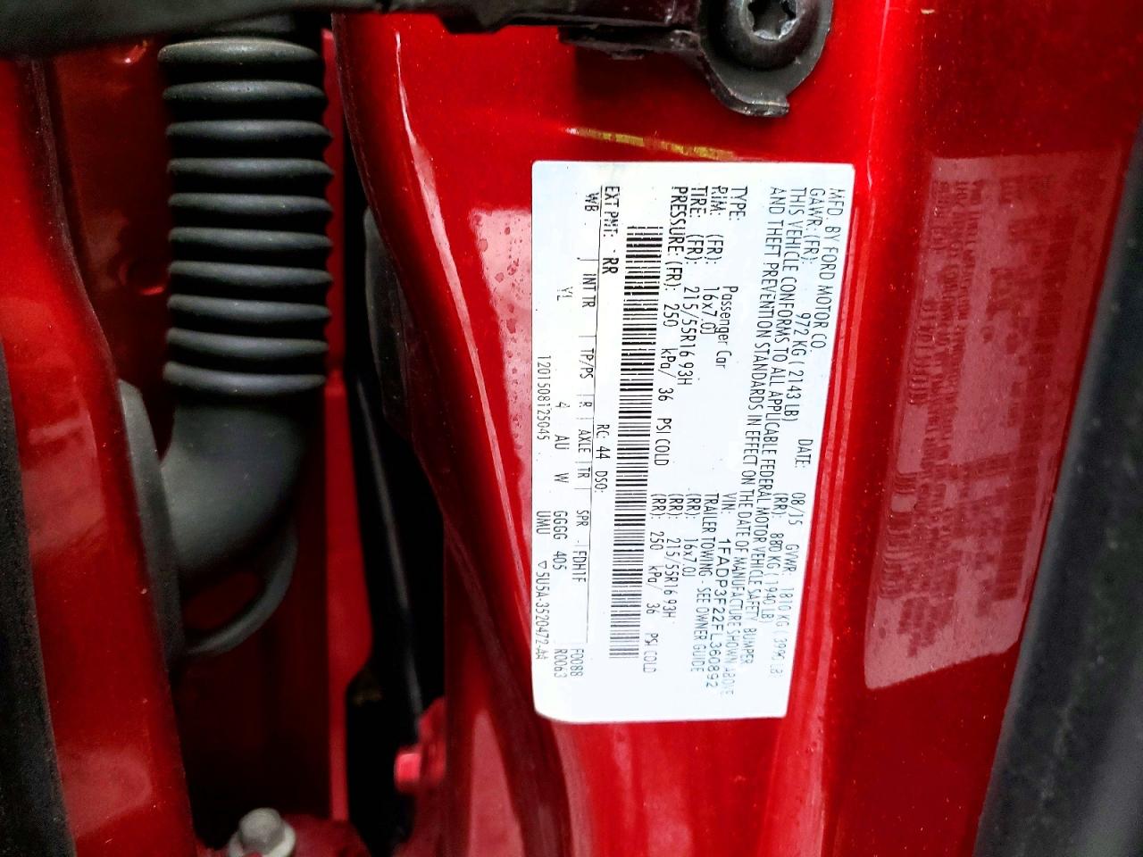 2015 Ford Focus Se Red vin: 1FADP3F22FL360892