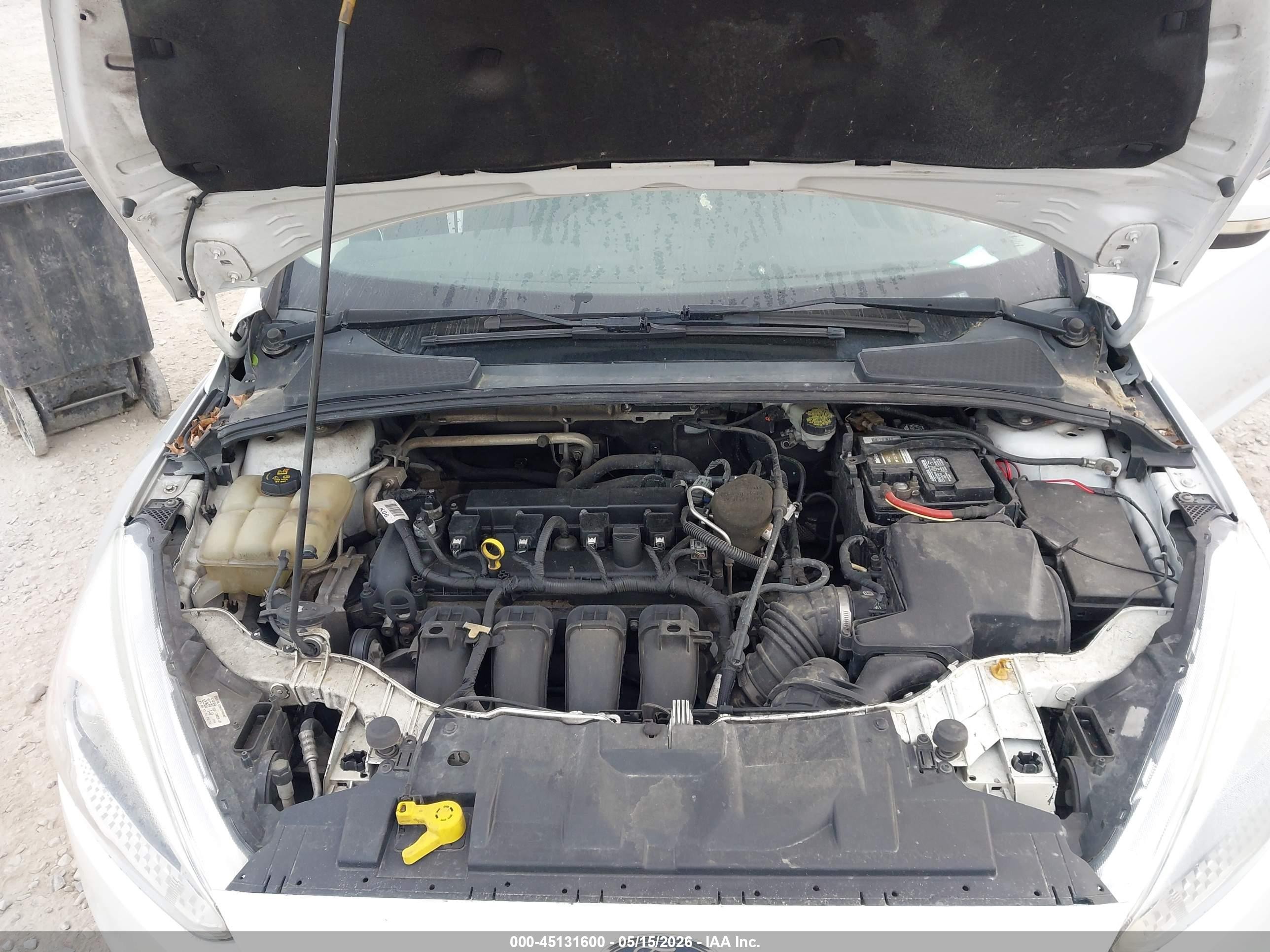 2015 Ford Focus Se White vin: 1FADP3F22FL373836