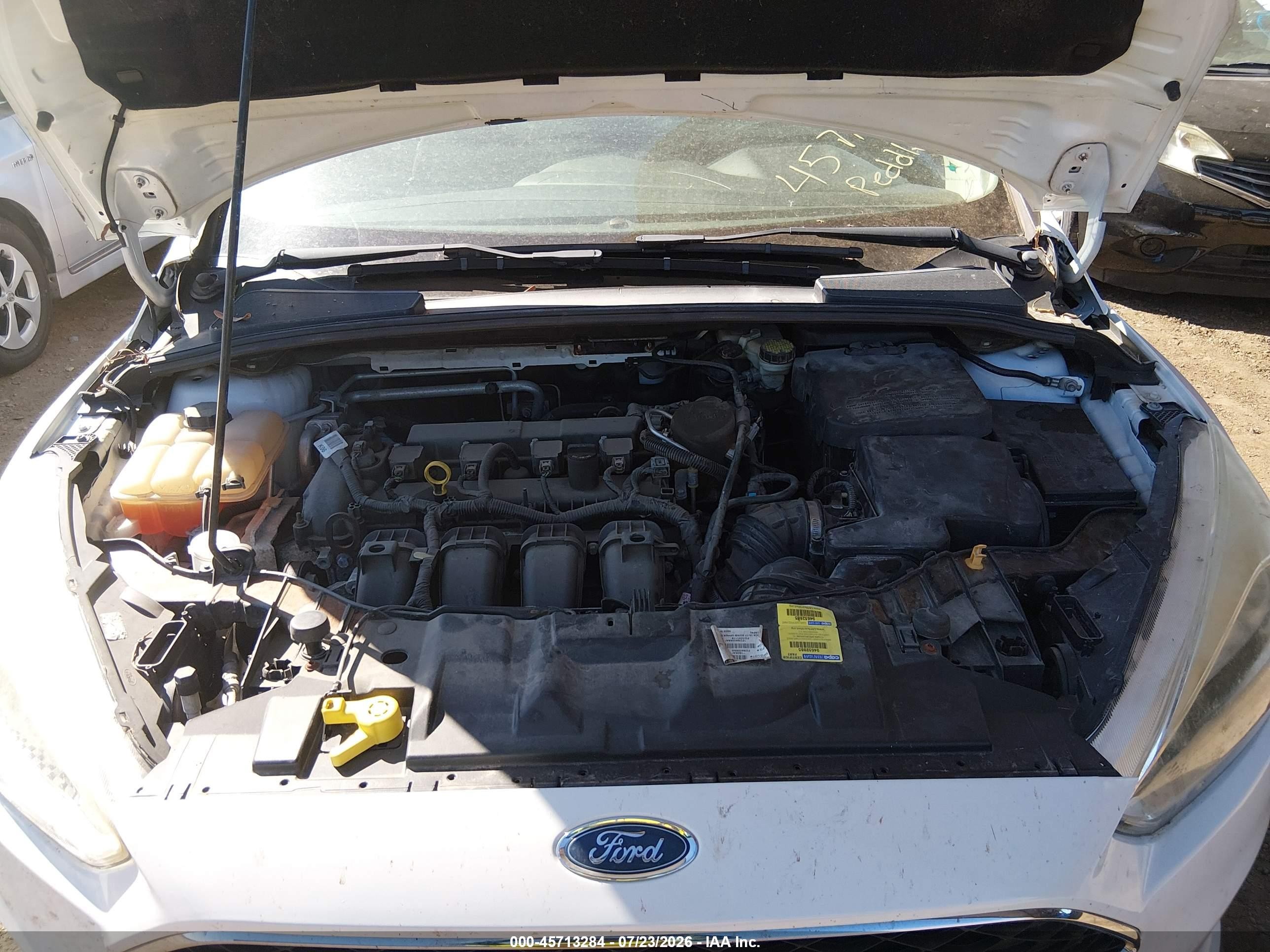 2015 Ford Focus Se White vin: 1FADP3F22FL382603