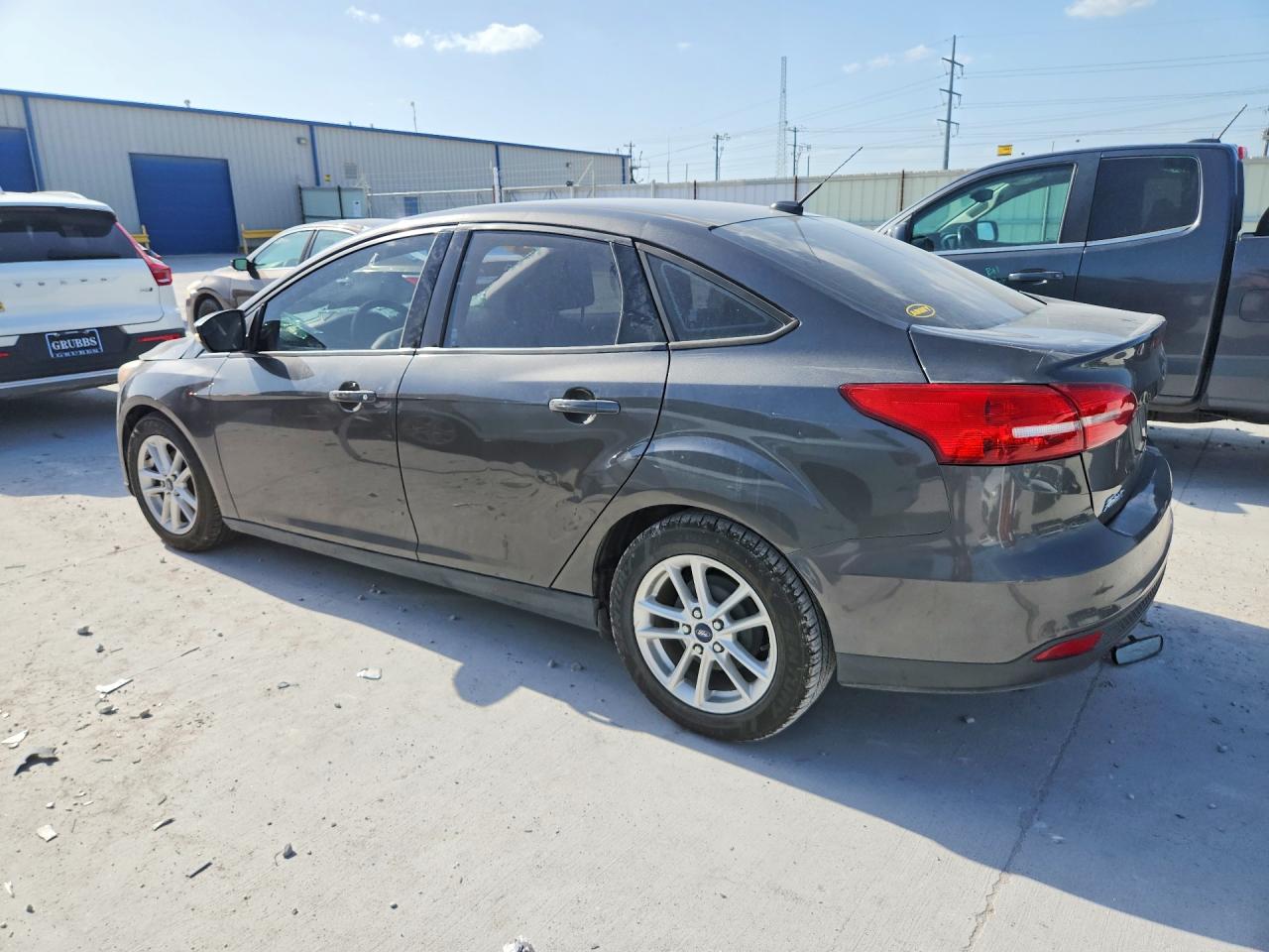 2015 Ford Focus Se Gray vin: 1FADP3F22FL384660