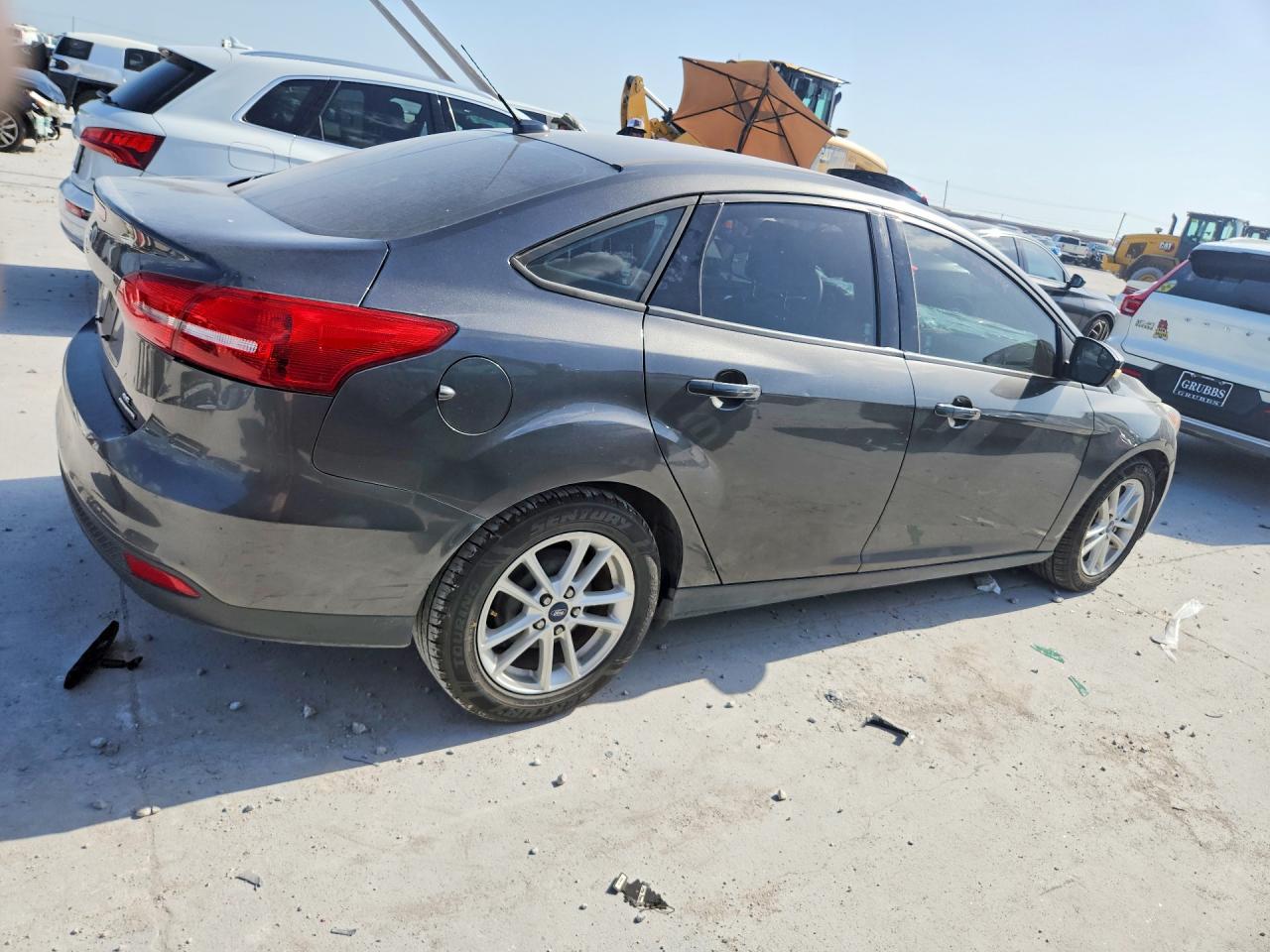 2015 Ford Focus Se Gray vin: 1FADP3F22FL384660