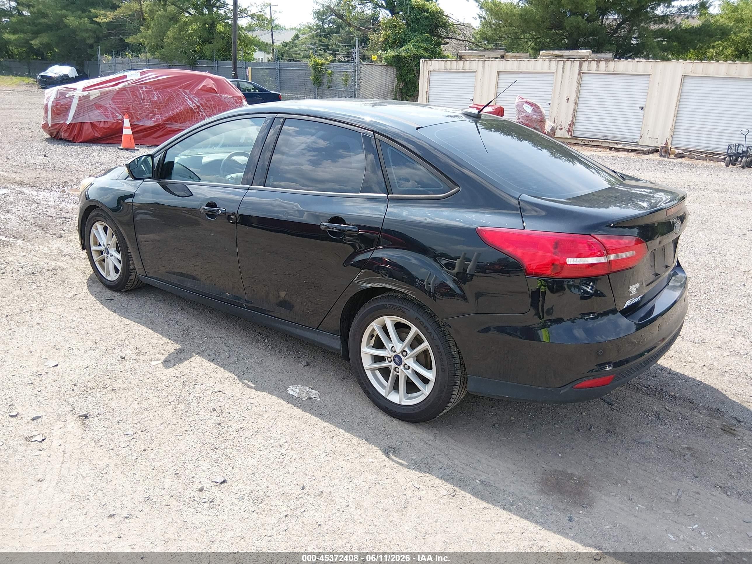 2016 Ford Focus Se Black vin: 1FADP3F22GL317994