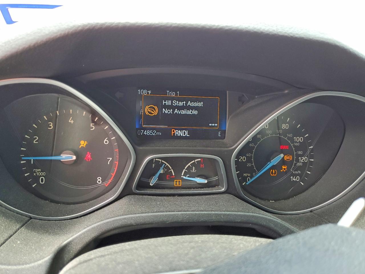 2016 Ford Focus Se Red vin: 1FADP3F22GL391089