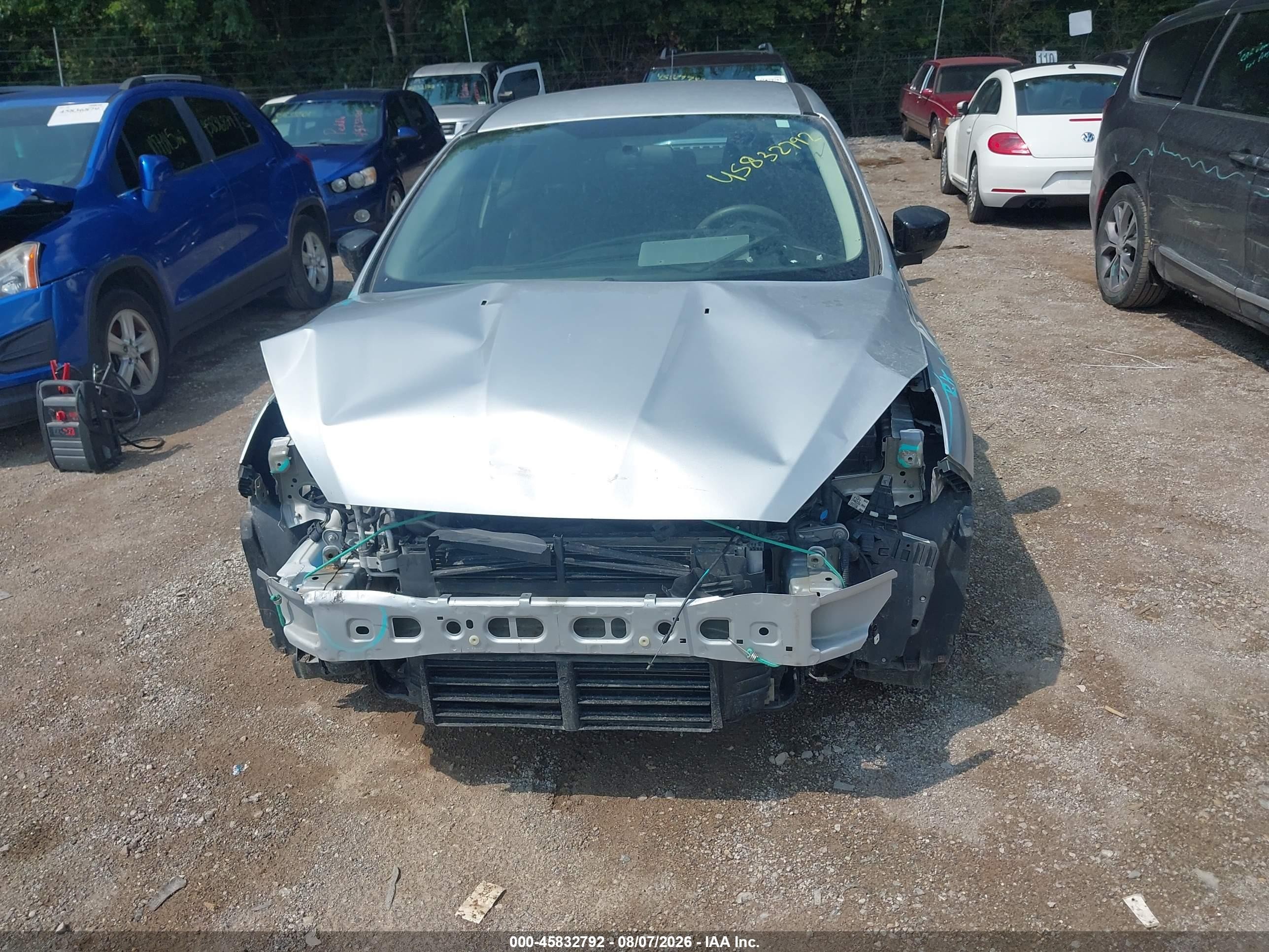 2018 Ford Focus Se Silver vin: 1FADP3F22JL224898