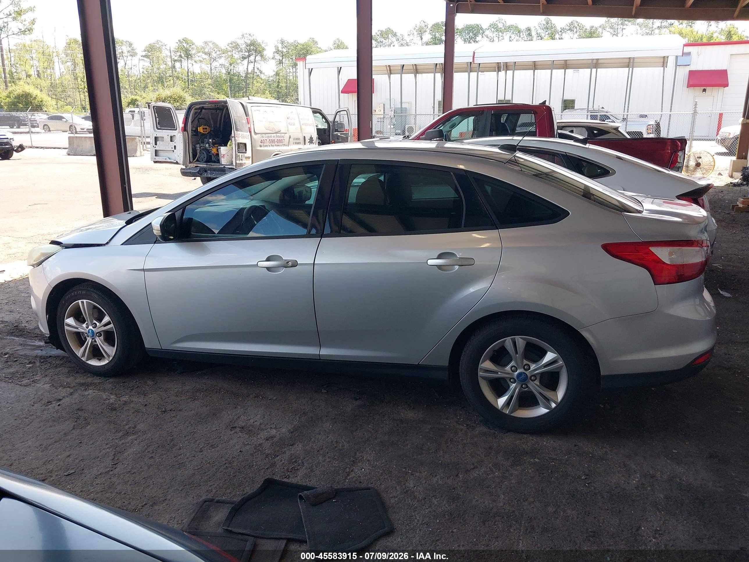 2013 Ford Focus Se Silver vin: 1FADP3F23DL111871