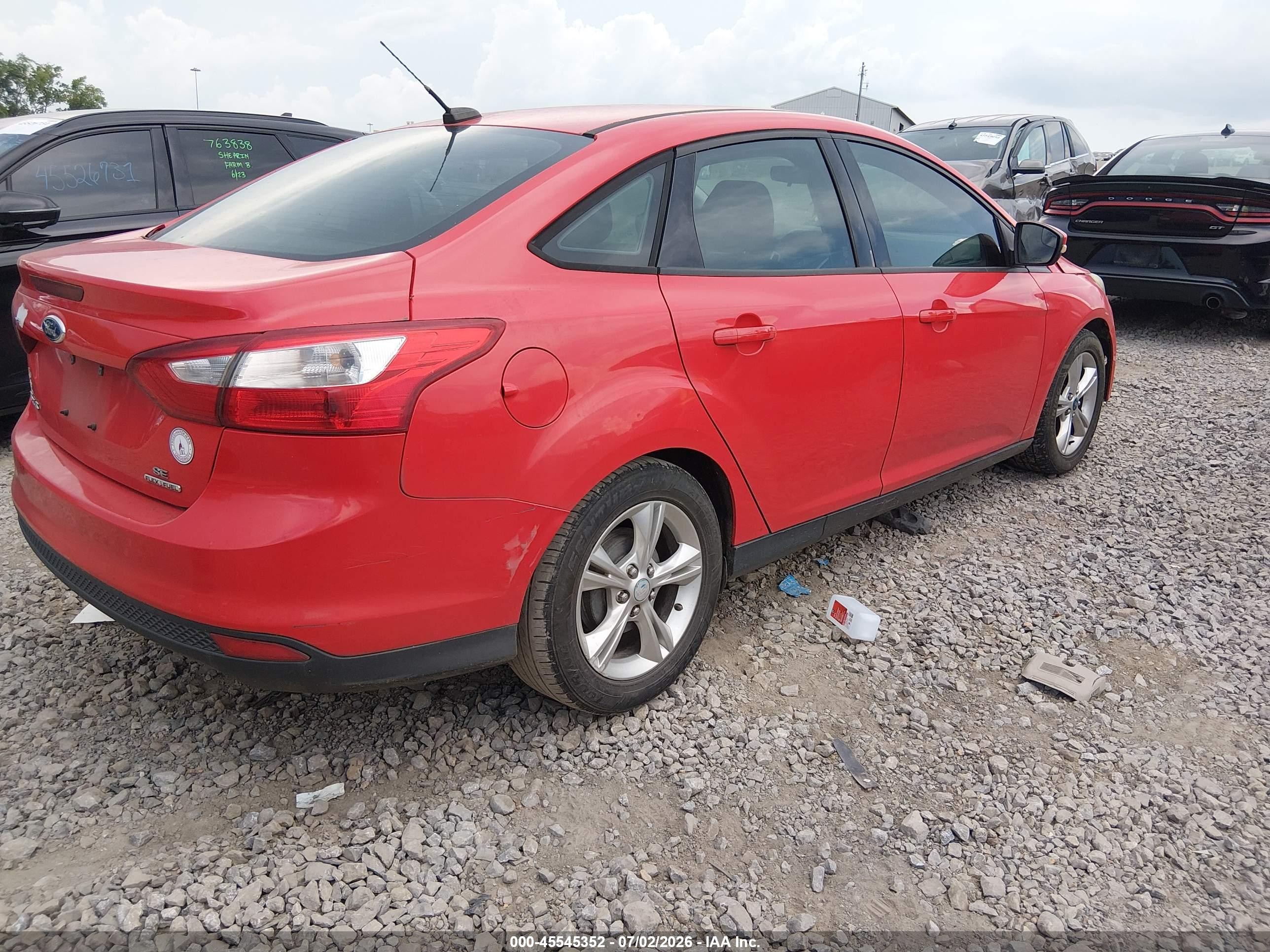 2013 Ford Focus Se Red vin: 1FADP3F23DL139489