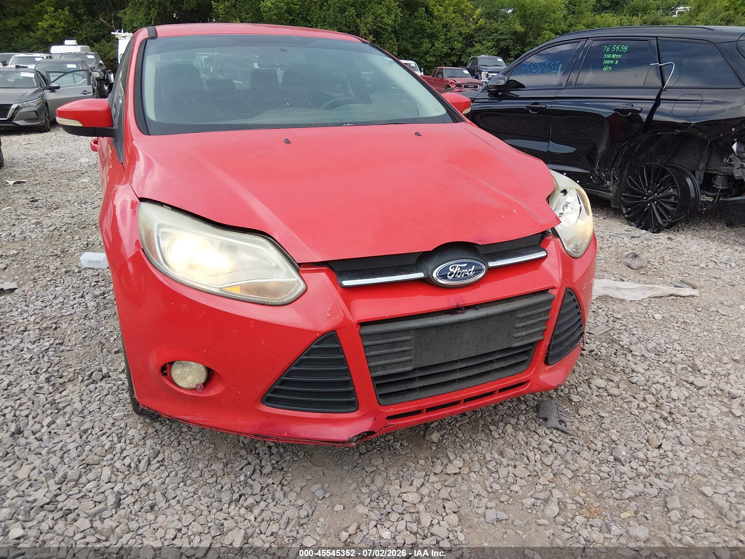 2013 Ford Focus Se Red vin: 1FADP3F23DL139489
