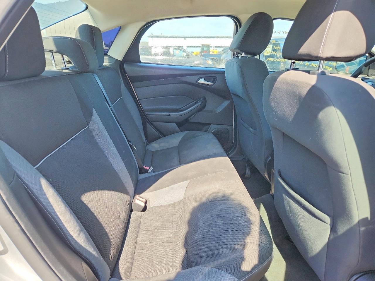 2013 Ford Focus Se Silver vin: 1FADP3F23DL144384