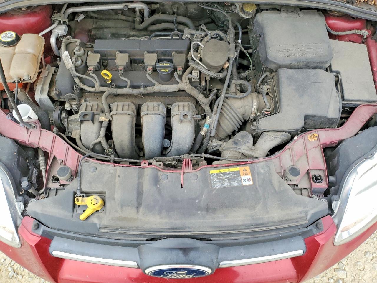 2013 Ford Focus Se Red vin: 1FADP3F23DL186053