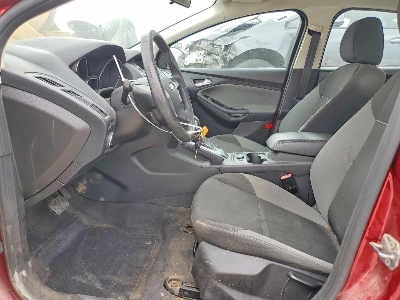 2013 Ford Focus Se Red vin: 1FADP3F23DL186053