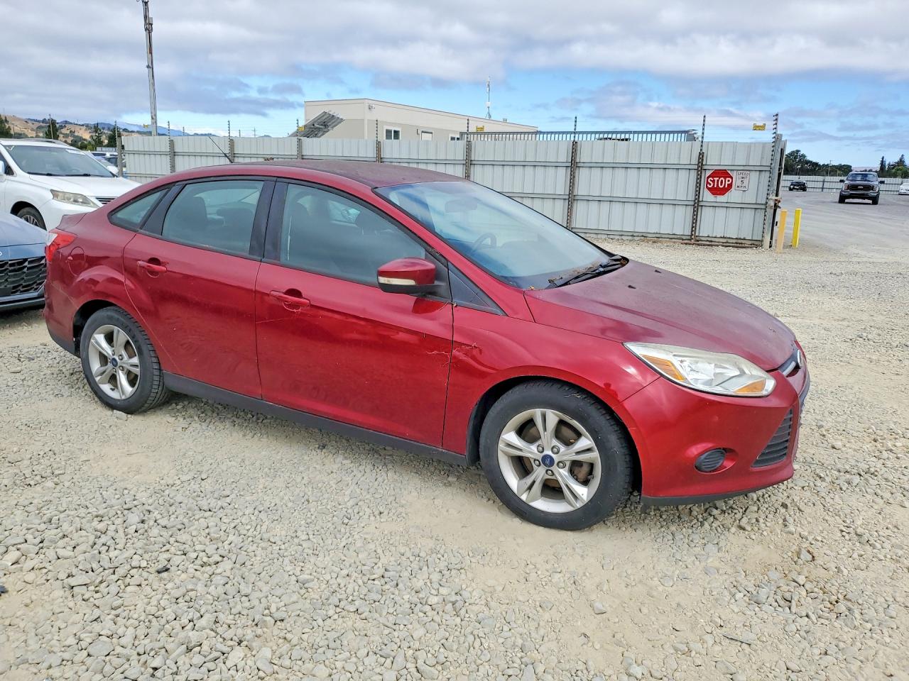 2013 Ford Focus Se Red vin: 1FADP3F23DL186053