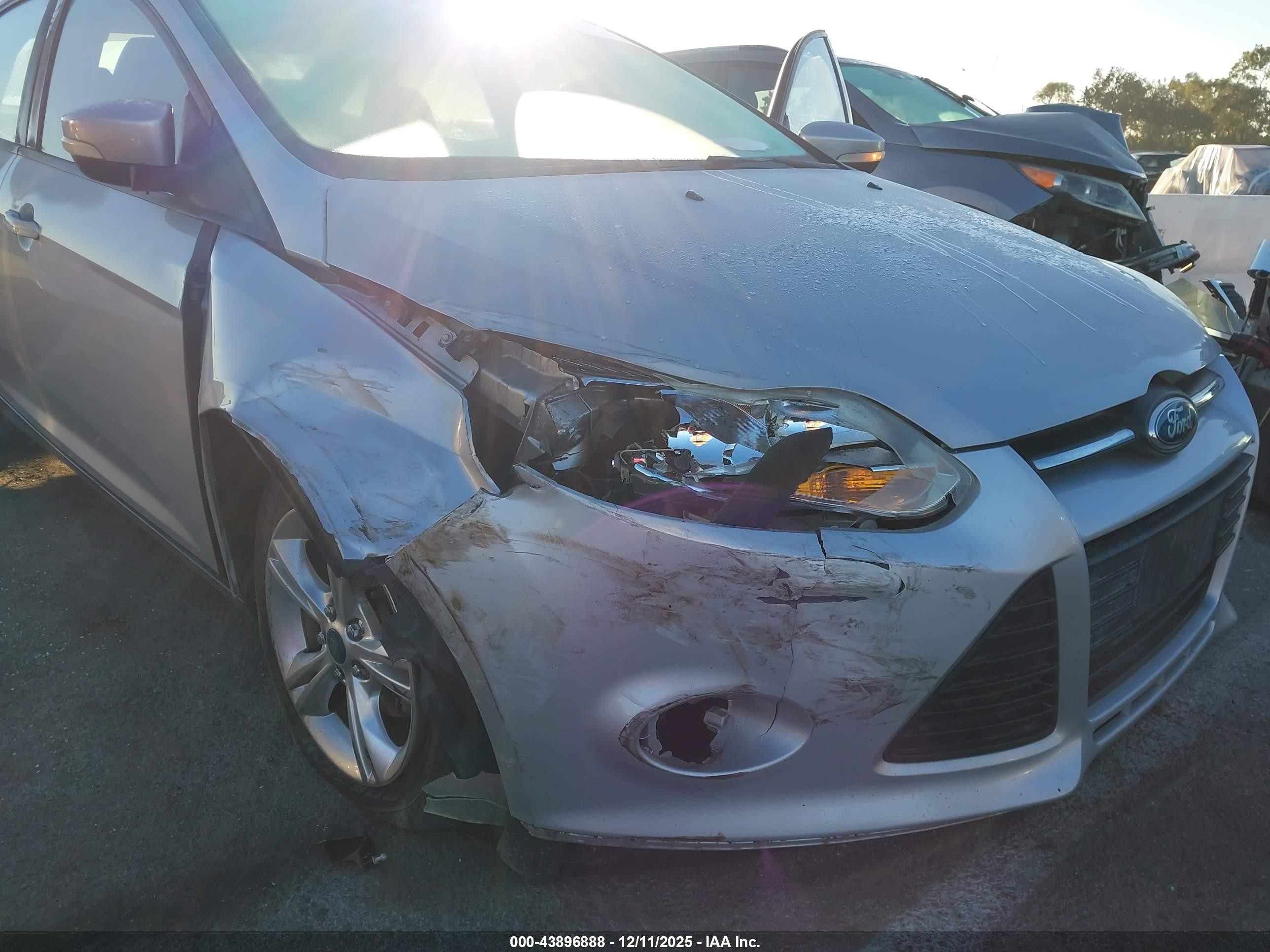 2013 Ford Focus Se Silver vin: 1FADP3F23DL196050