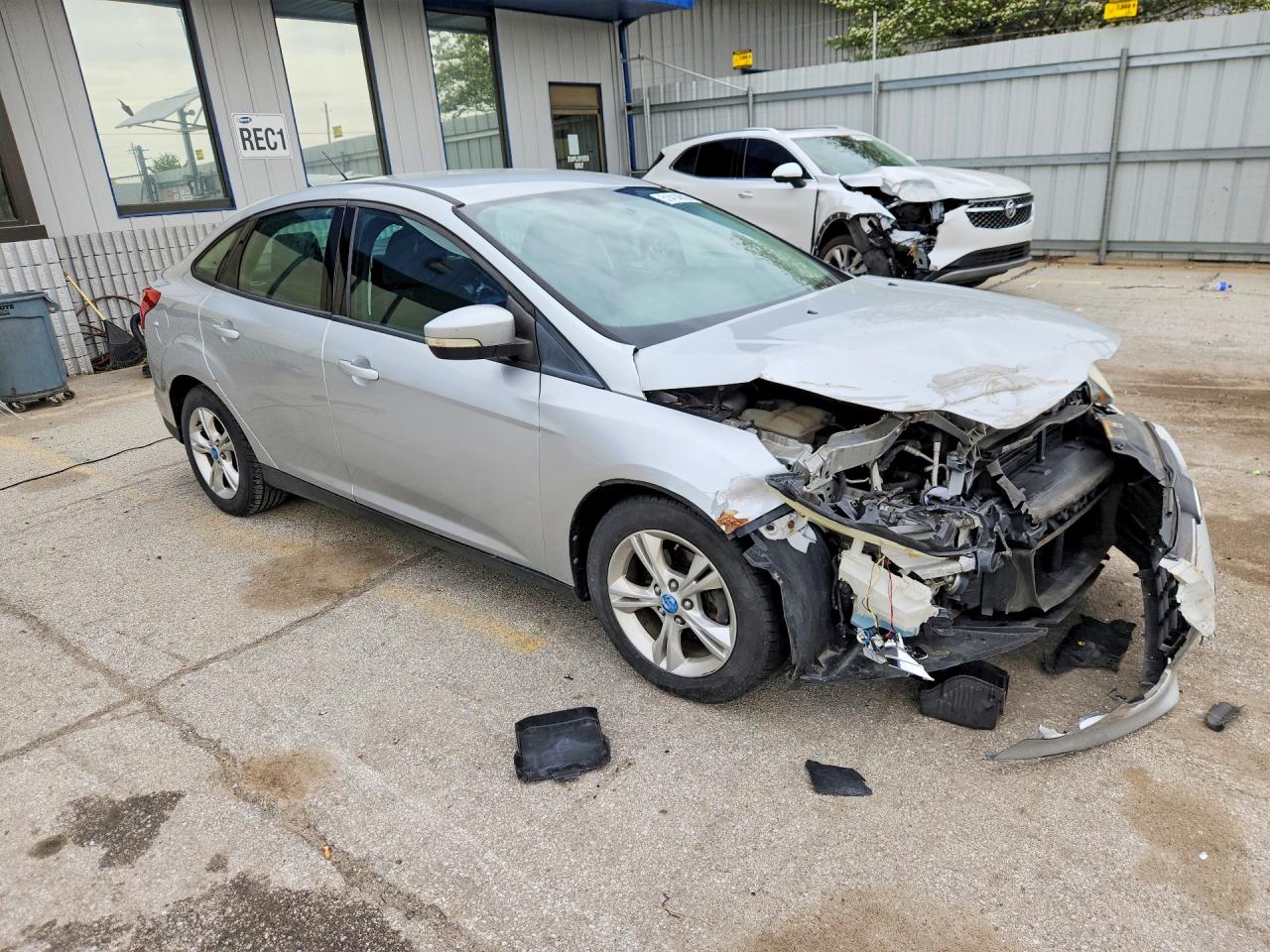 2013 Ford Focus Se Silver vin: 1FADP3F23DL209248