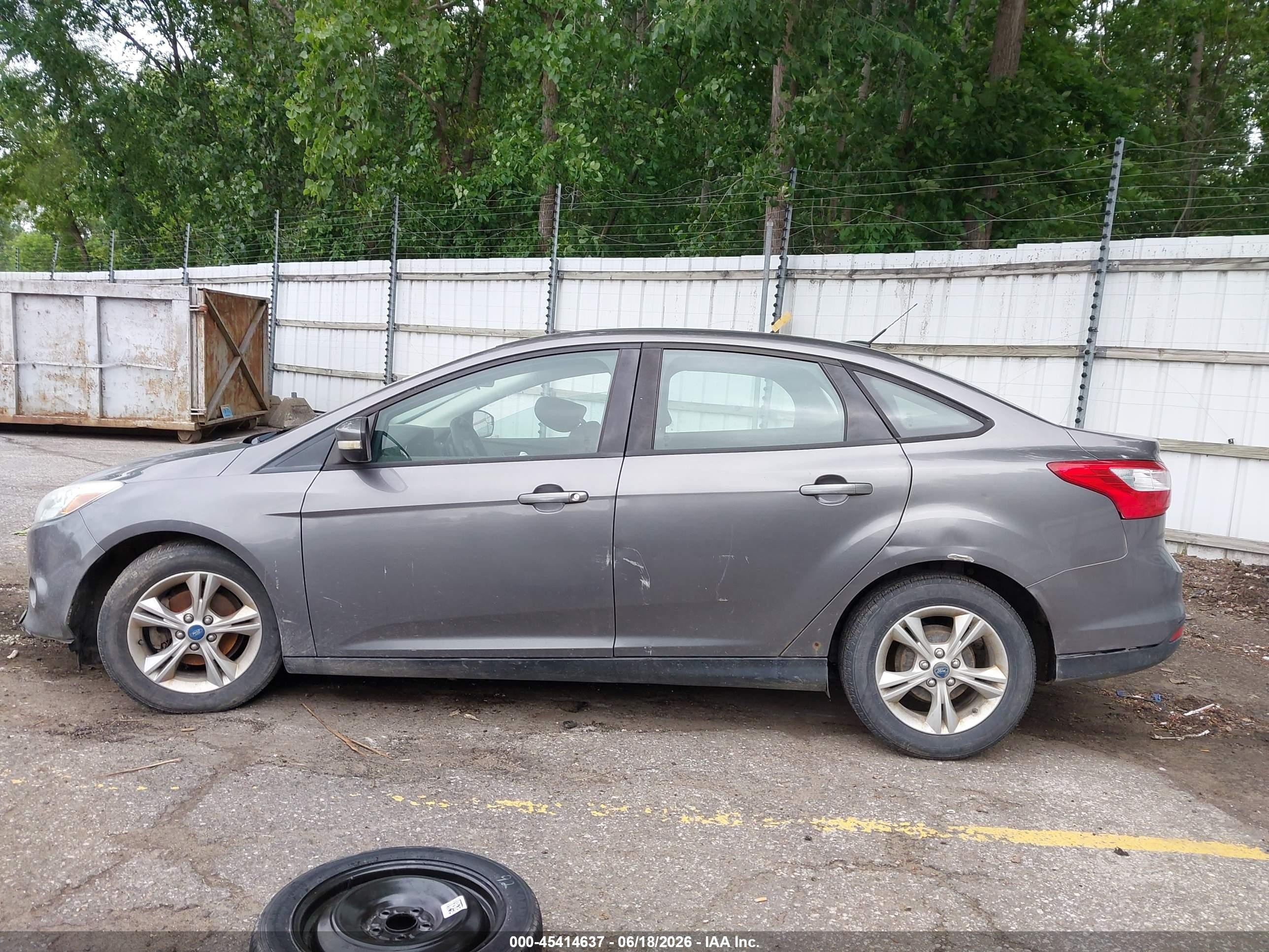 2013 Ford Focus Se Gray vin: 1FADP3F23DL219567