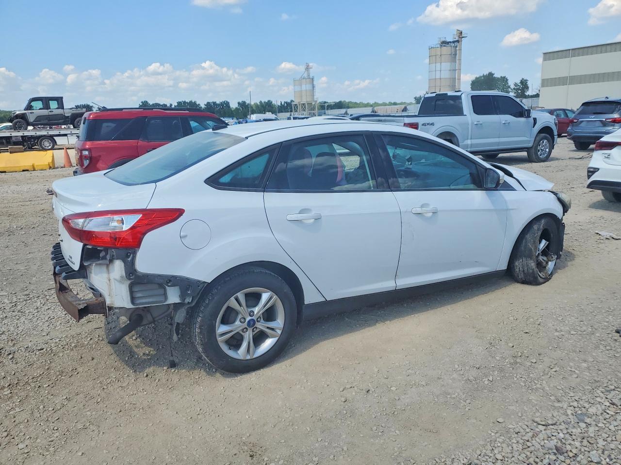2013 Ford Focus Se Белый vin: 1FADP3F23DL221335
