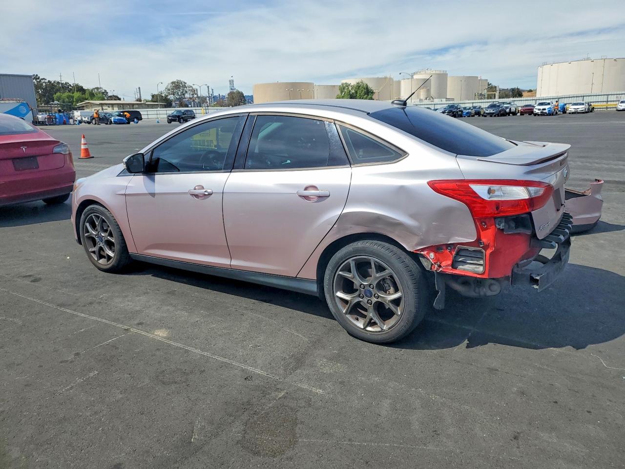 2013 Ford Focus Se Pink vin: 1FADP3F23DL227605