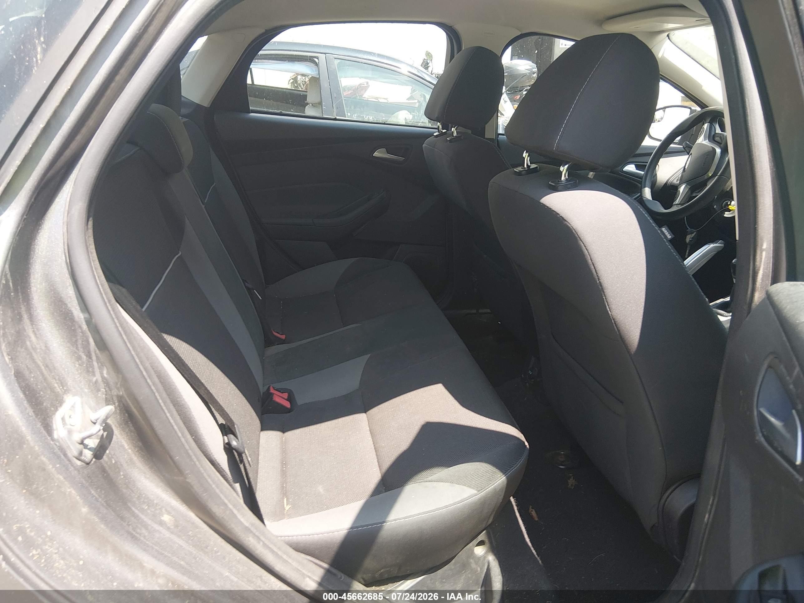 2013 Ford Focus Se Gray vin: 1FADP3F23DL258076