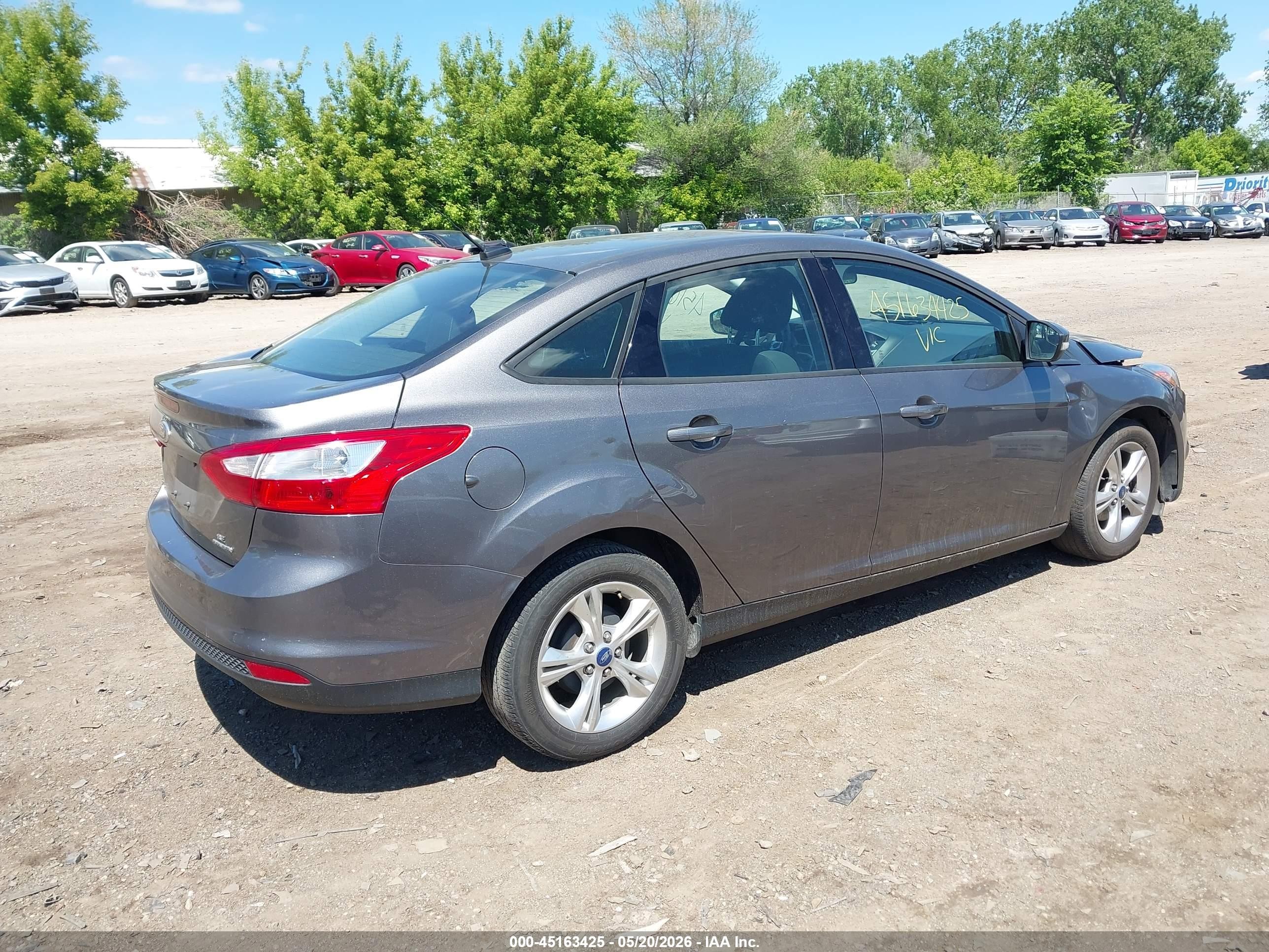 2013 Ford Focus Se Gray vin: 1FADP3F23DL290252