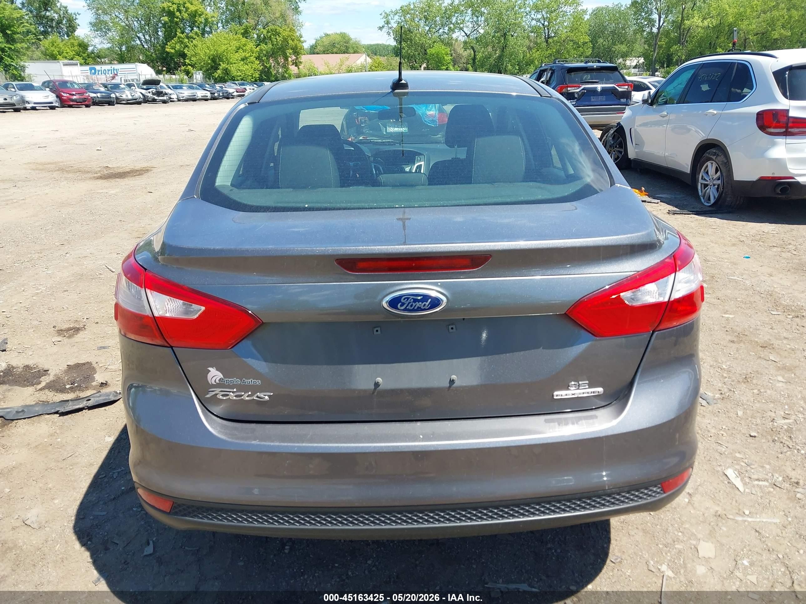 2013 Ford Focus Se Gray vin: 1FADP3F23DL290252