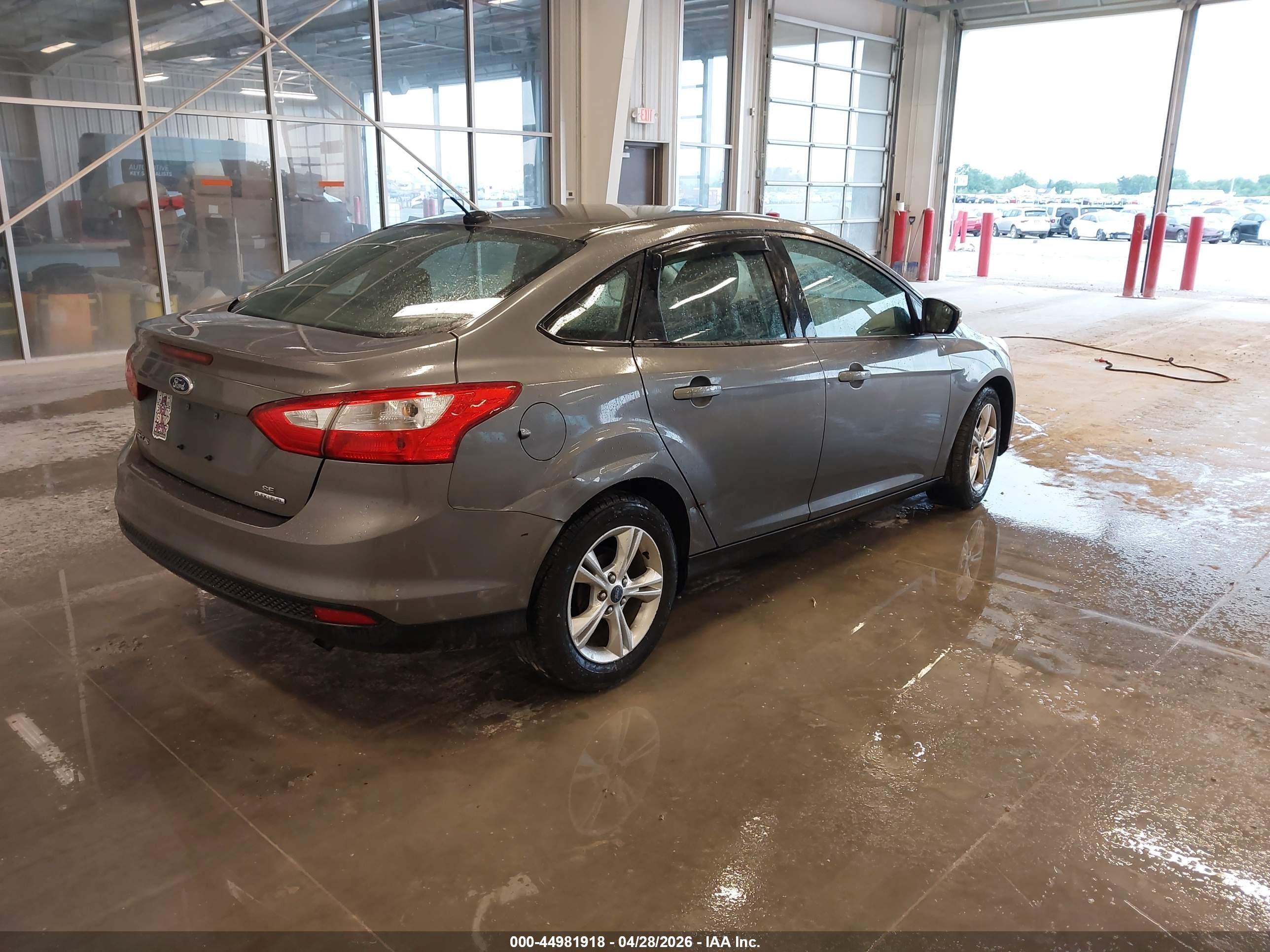 2013 Ford Focus Se Gray vin: 1FADP3F23DL300715