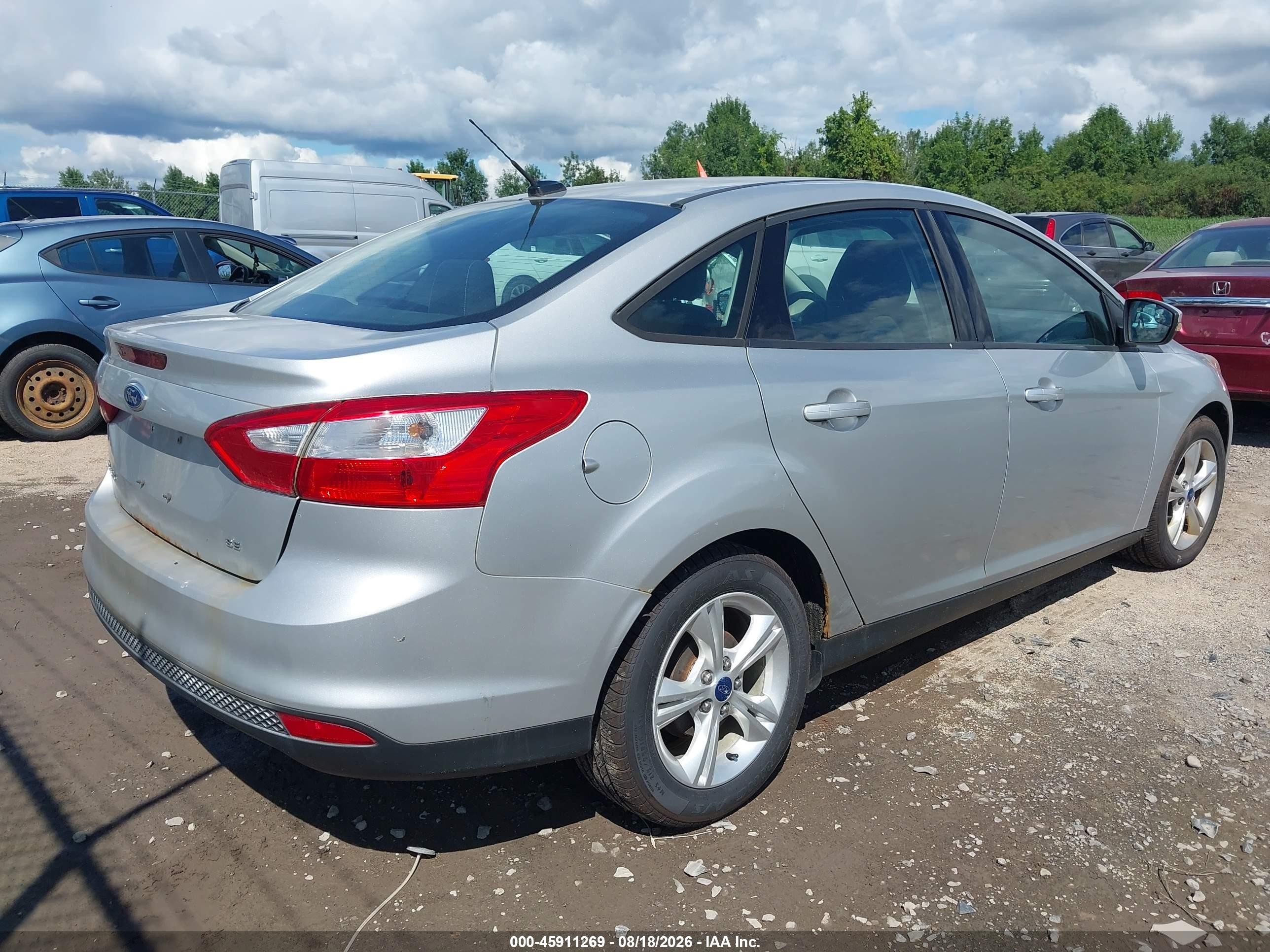 2013 Ford Focus Se Silver vin: 1FADP3F23DL330202