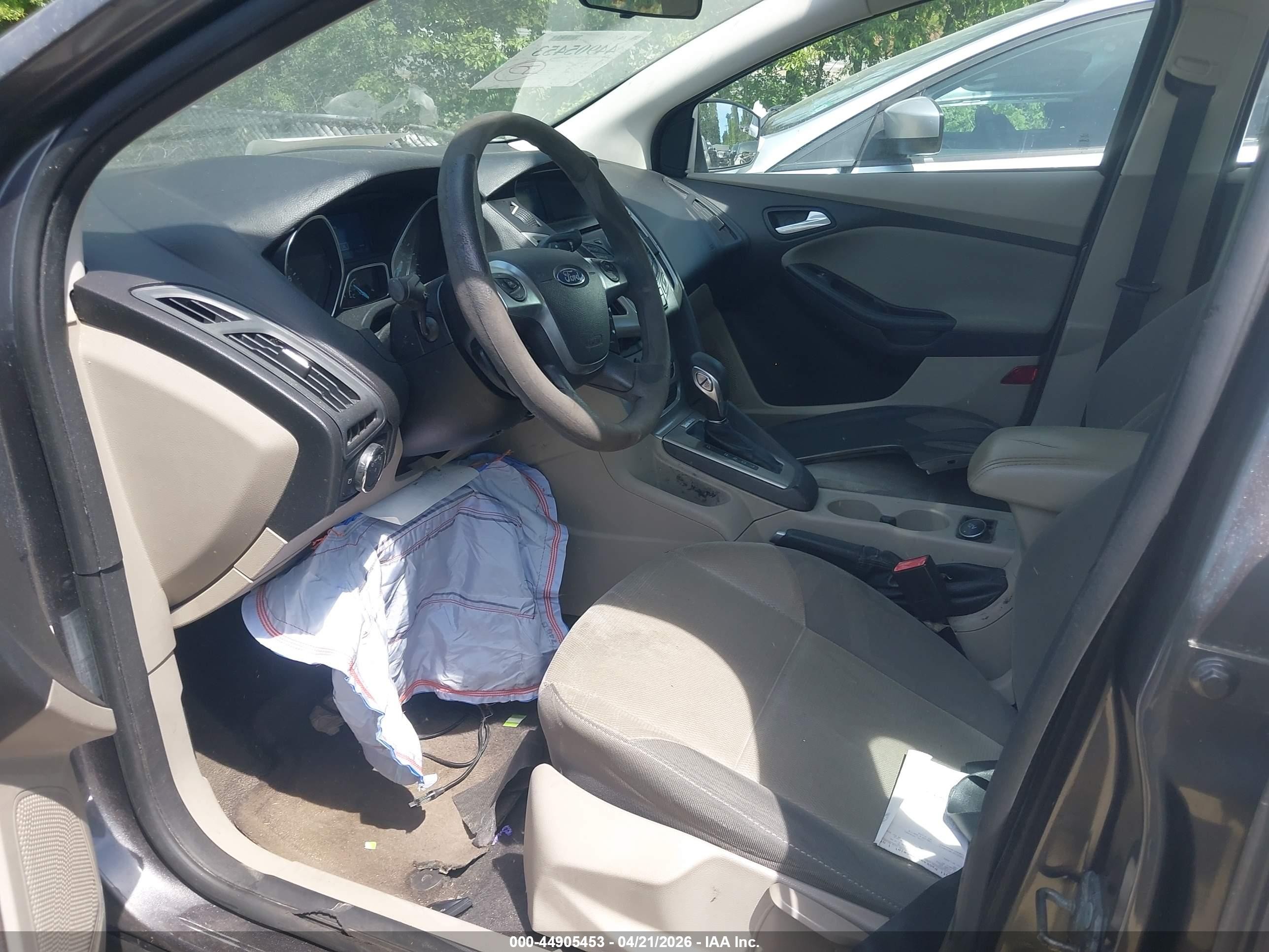 2013 Ford Focus Se Gray vin: 1FADP3F23DL330698