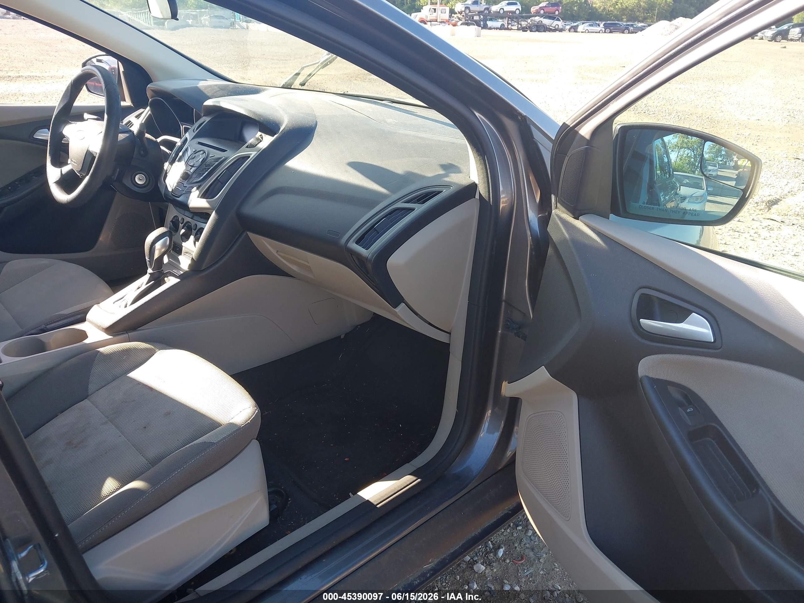 2013 Ford Focus Se Gray vin: 1FADP3F23DL333617