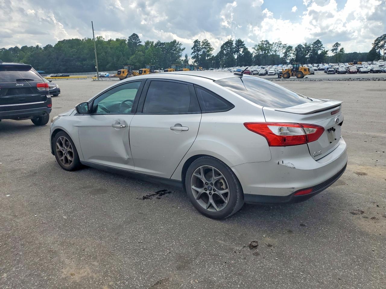2014 Ford Focus Se Silver vin: 1FADP3F23EL102346