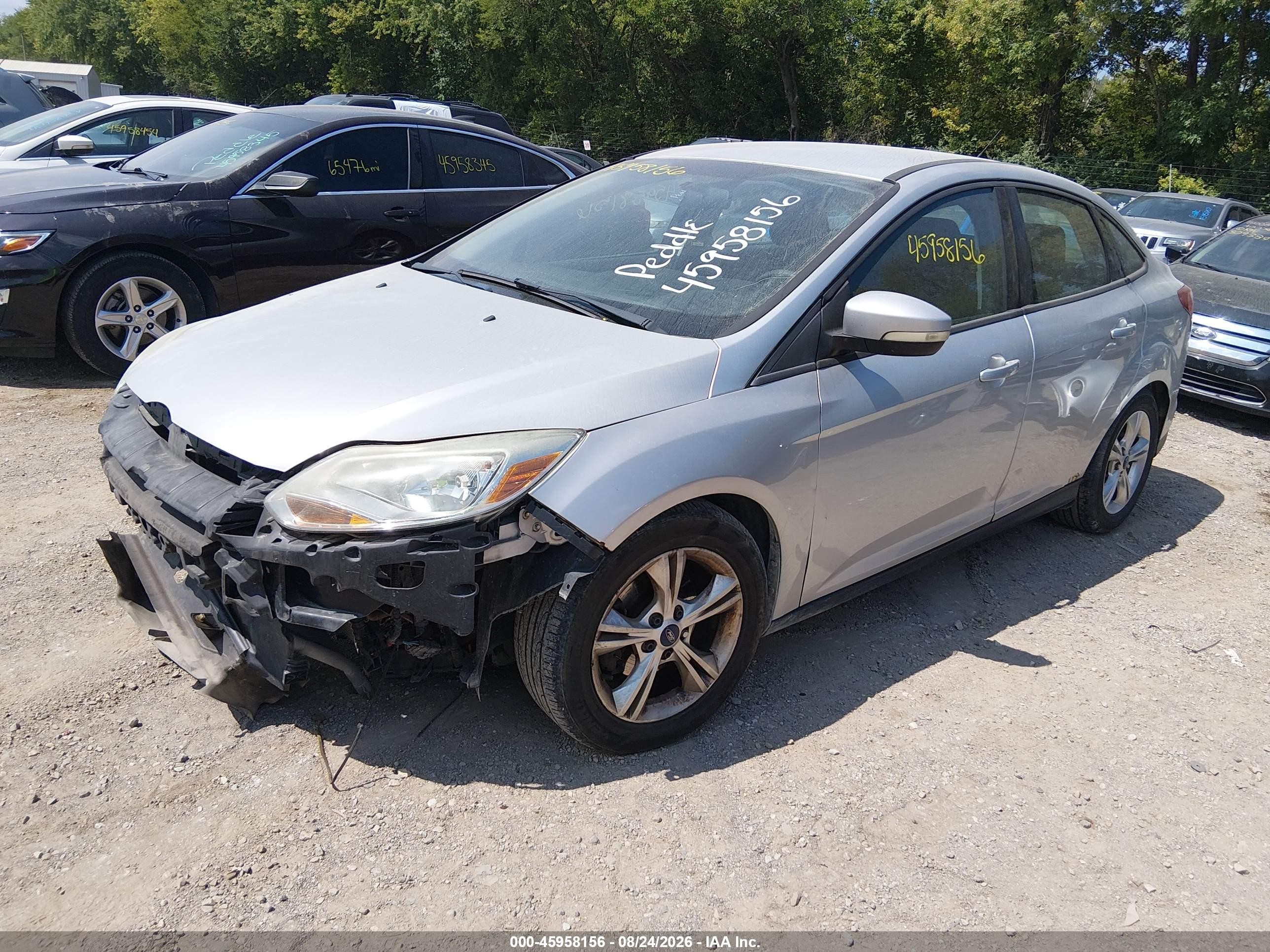2014 Ford Focus Se Silver vin: 1FADP3F23EL107367