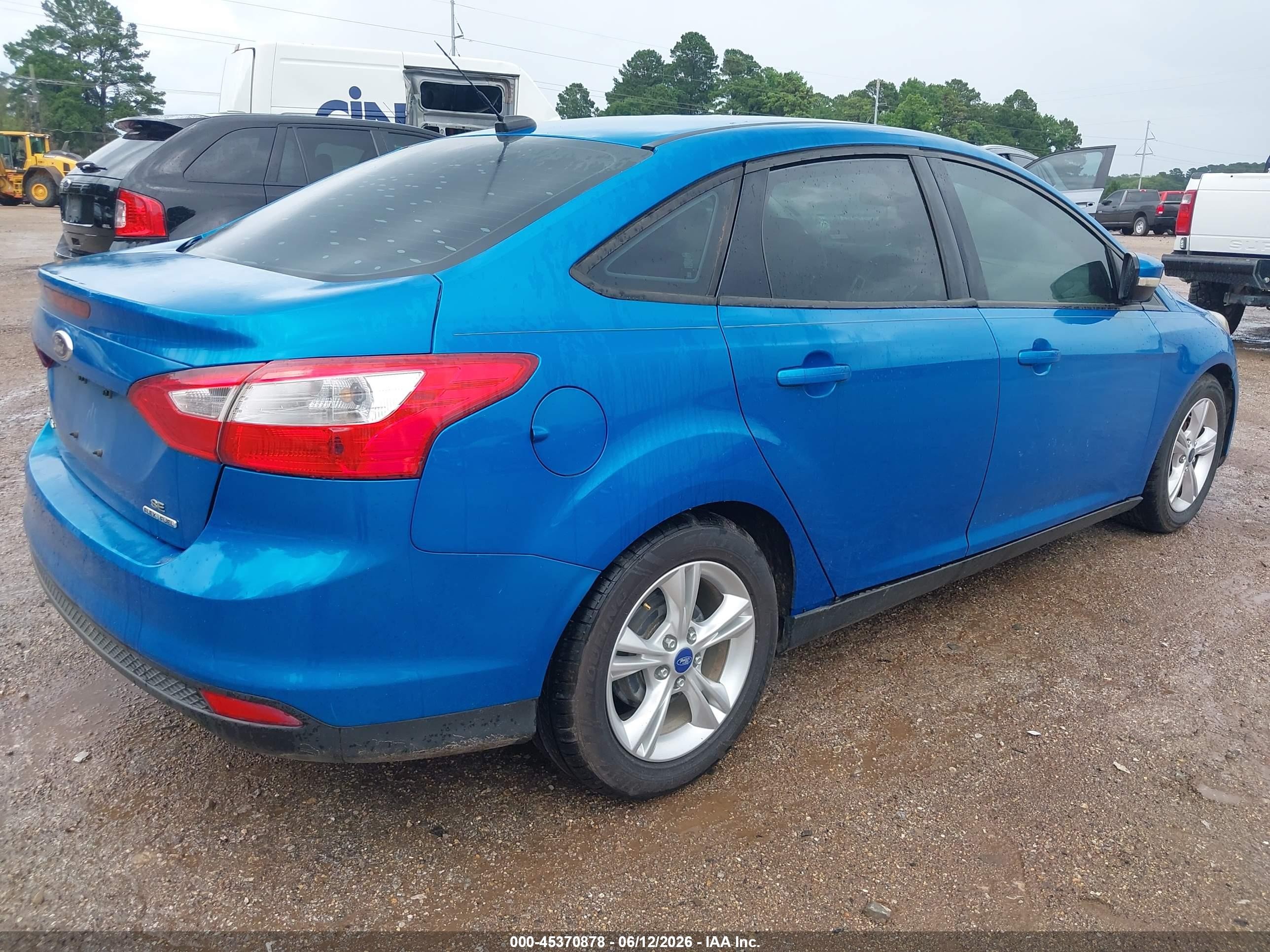 2014 Ford Focus Se Light Blue vin: 1FADP3F23EL109555