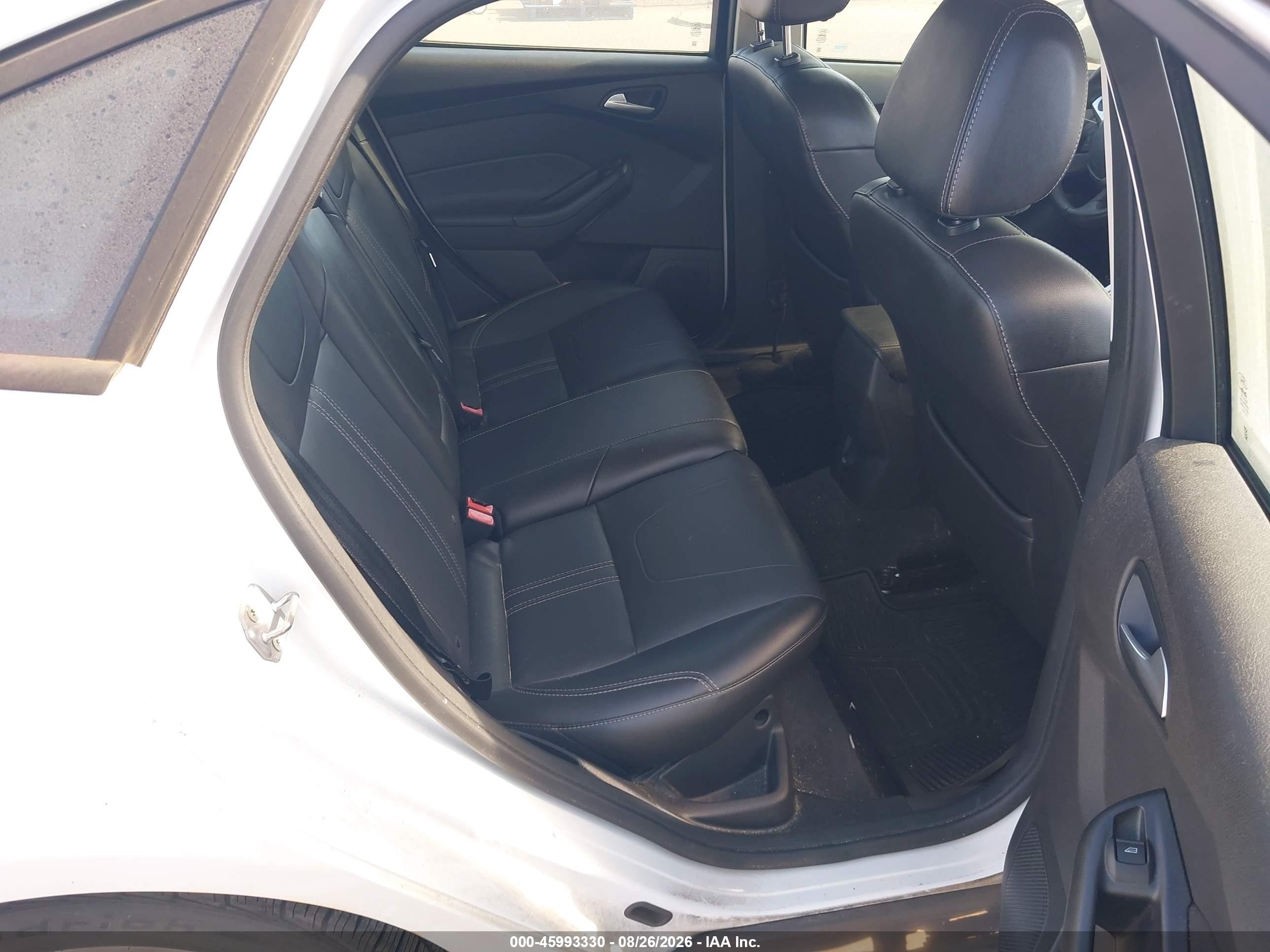 2014 Ford Focus Se White vin: 1FADP3F23EL111869