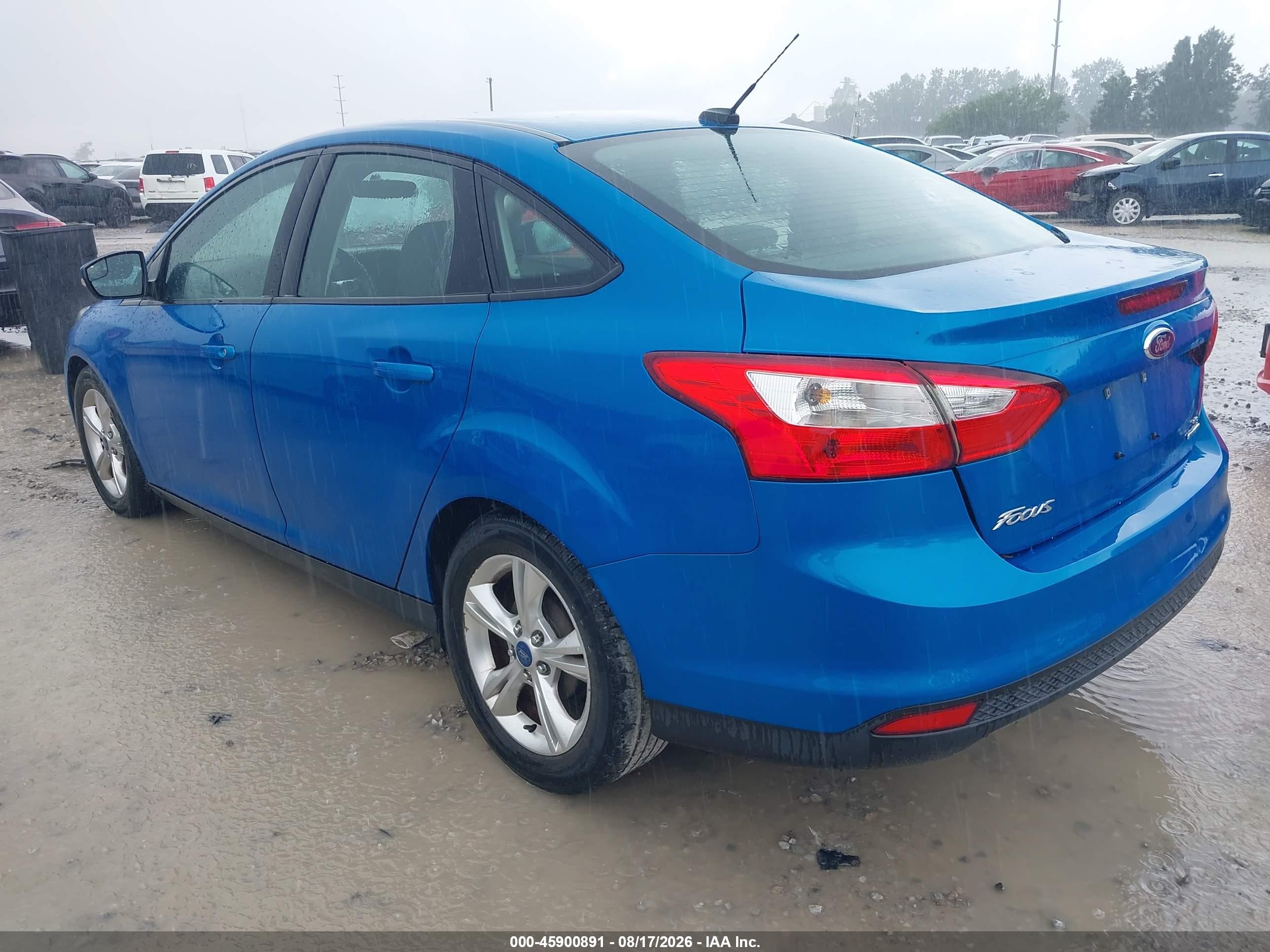 2014 Ford Focus Se Blue vin: 1FADP3F23EL116070