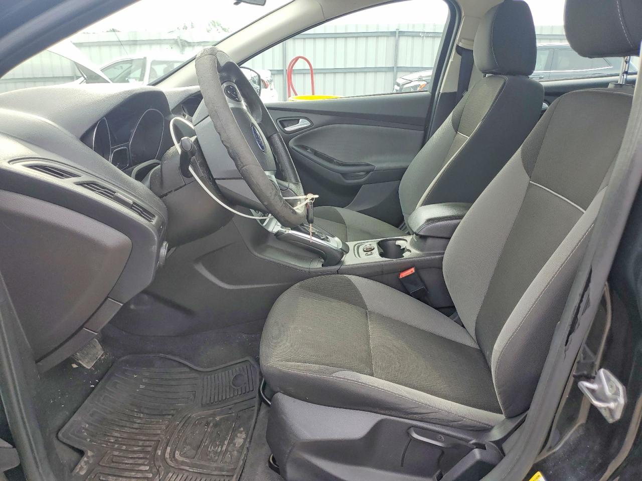 2014 Ford Focus Se Black vin: 1FADP3F23EL135816