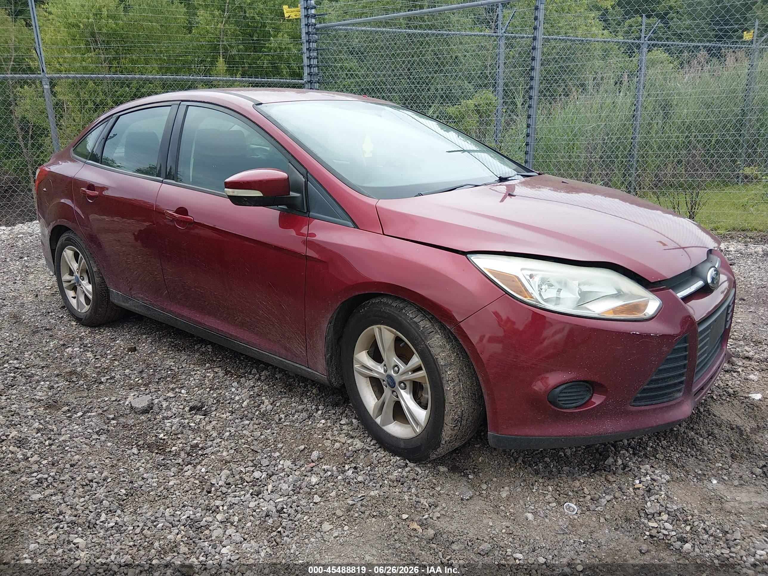2014 Ford Focus Se Red vin: 1FADP3F23EL154740