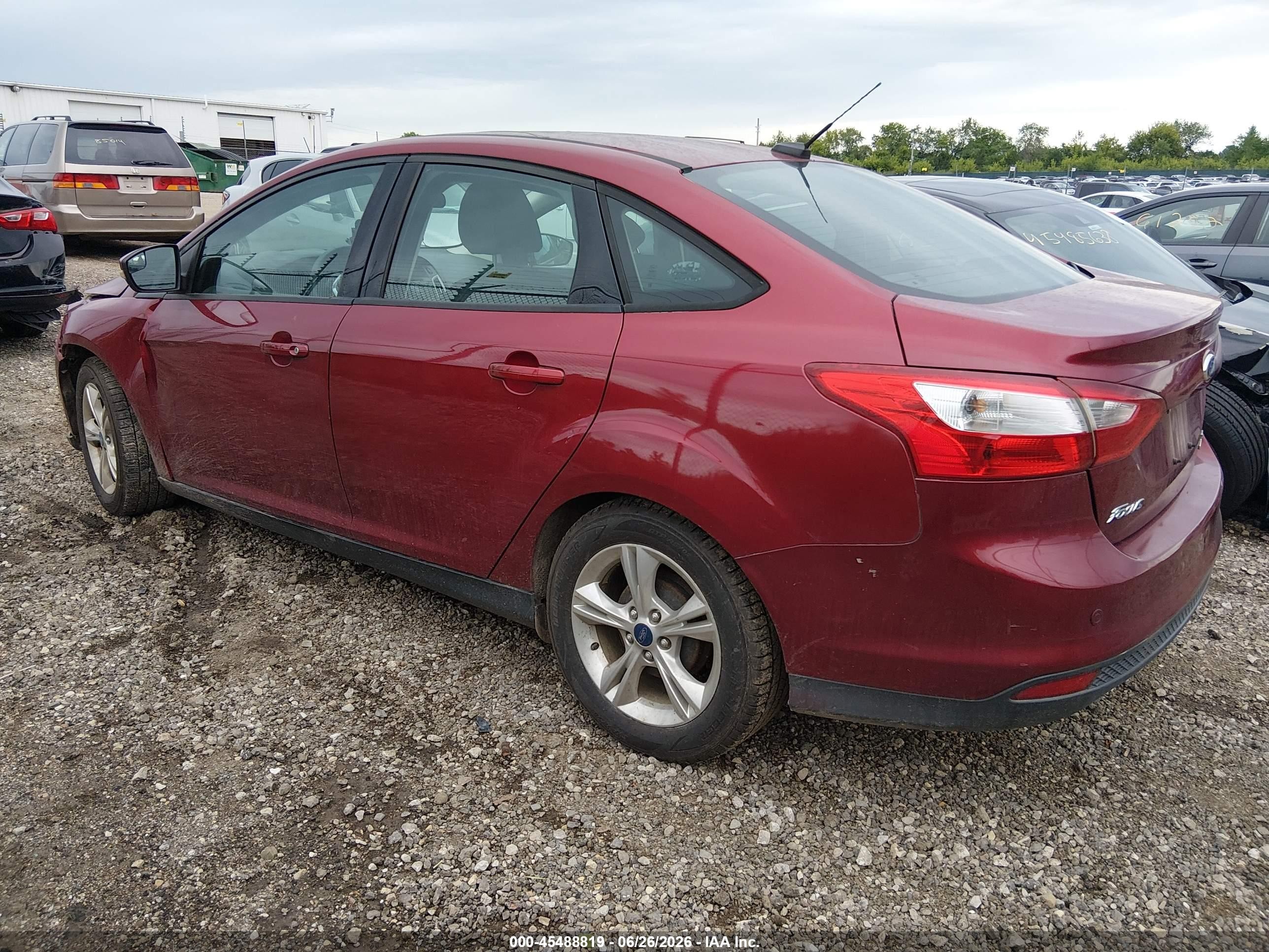 2014 Ford Focus Se Red vin: 1FADP3F23EL154740