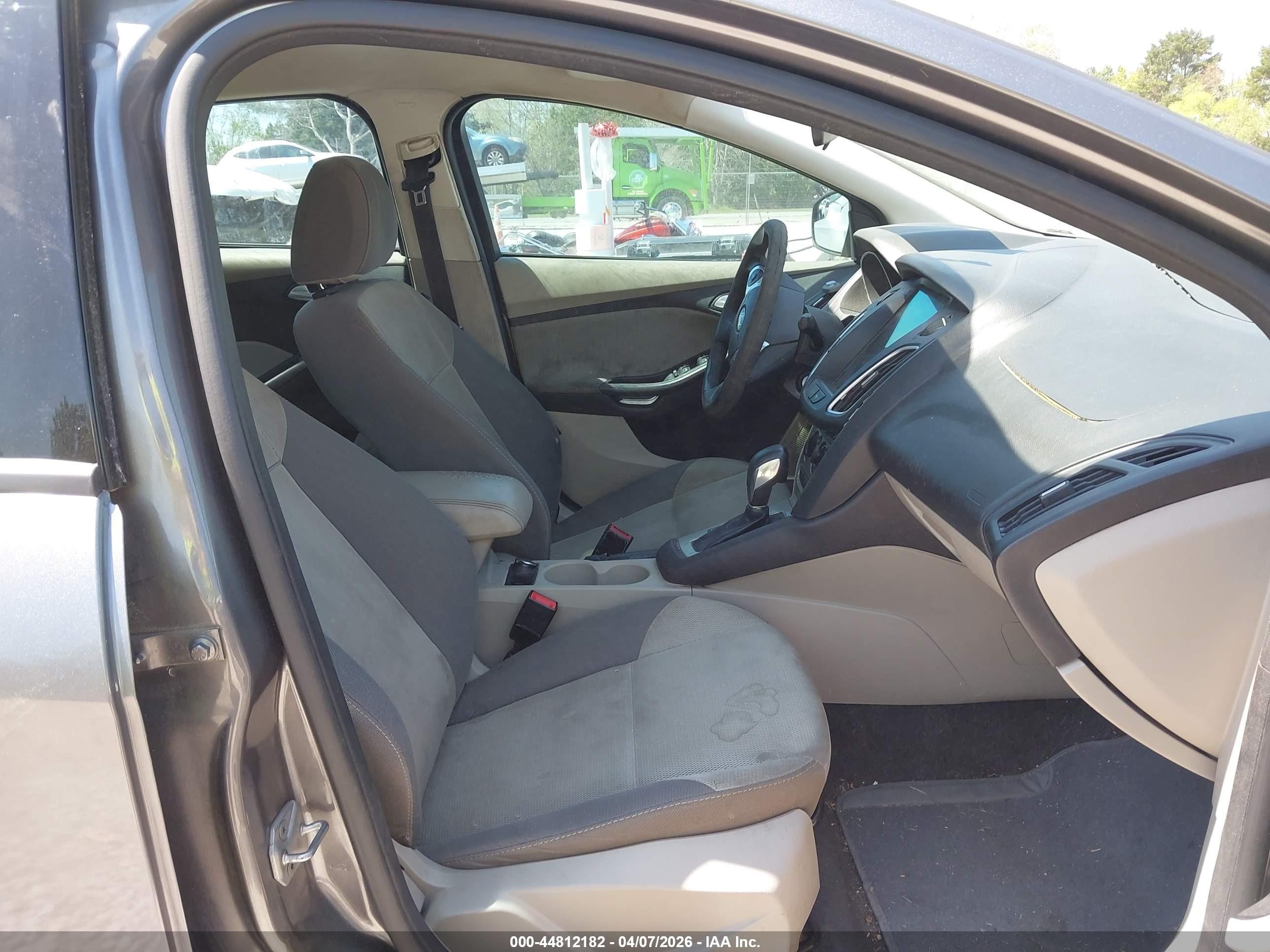 2014 Ford Focus Se Black vin: 1FADP3F23EL159484