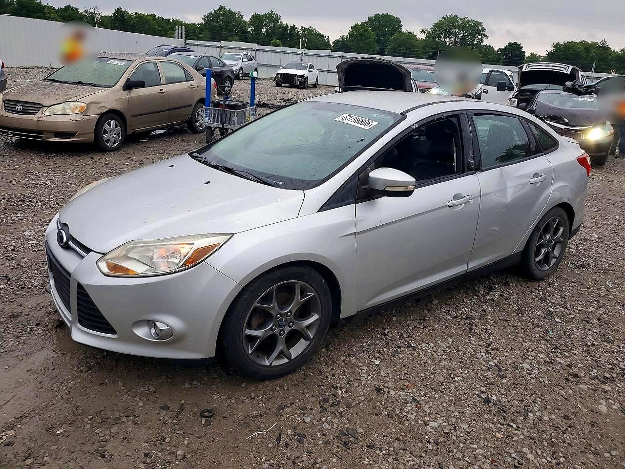 2014 Ford Focus Se Silver vin: 1FADP3F23EL166760