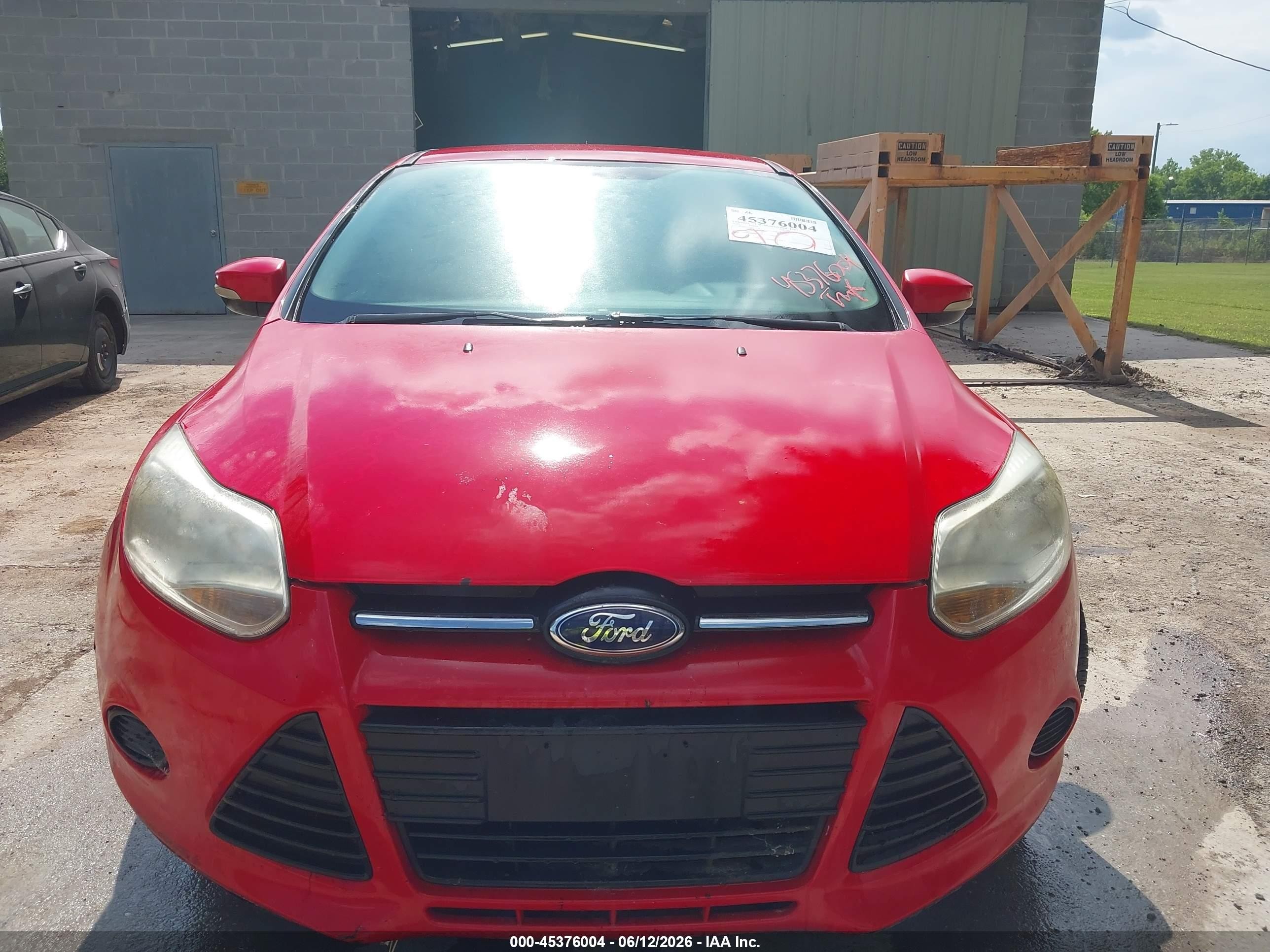 2014 Ford Focus Se Red vin: 1FADP3F23EL172218