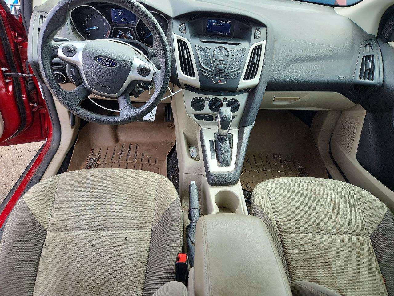2014 Ford Focus Se Burgundy vin: 1FADP3F23EL178200