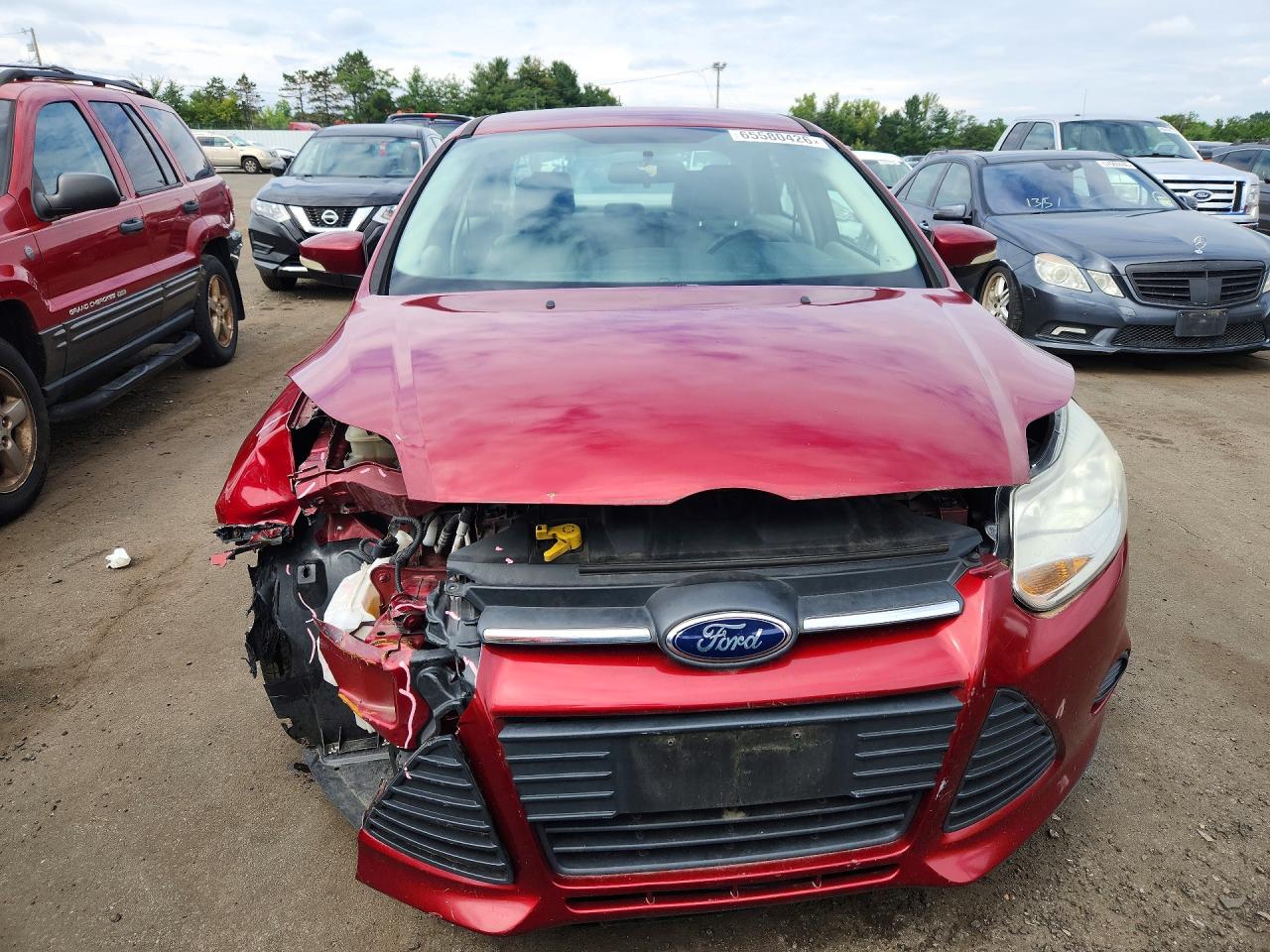2014 Ford Focus Se Burgundy vin: 1FADP3F23EL178200