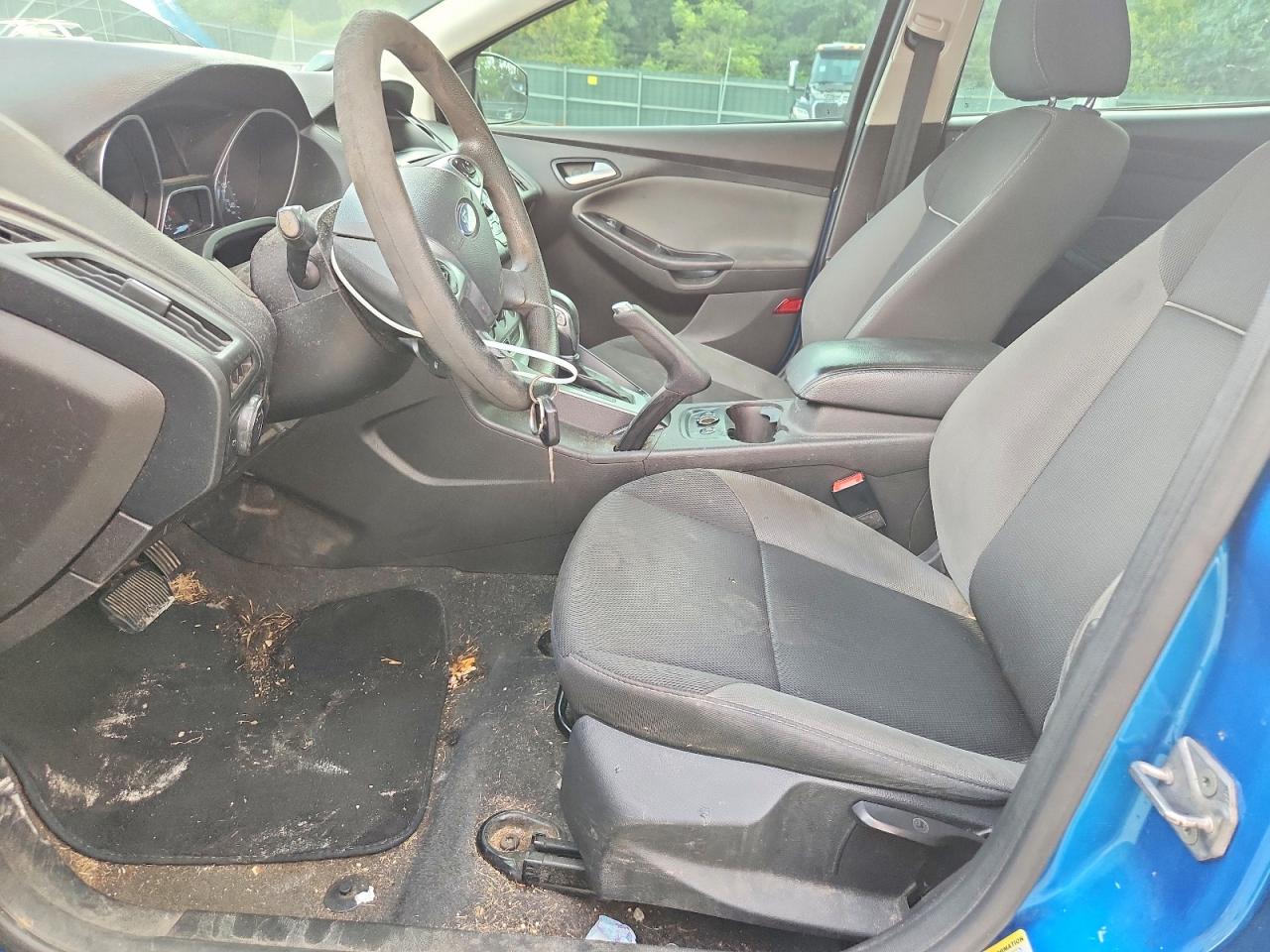 2014 Ford Focus Se Blue vin: 1FADP3F23EL189858