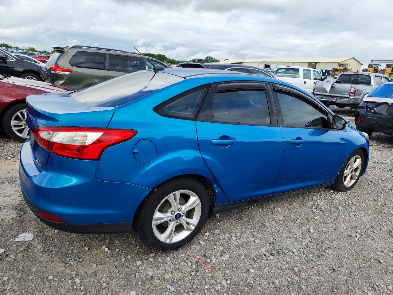 2014 Ford Focus Se Blue vin: 1FADP3F23EL189858