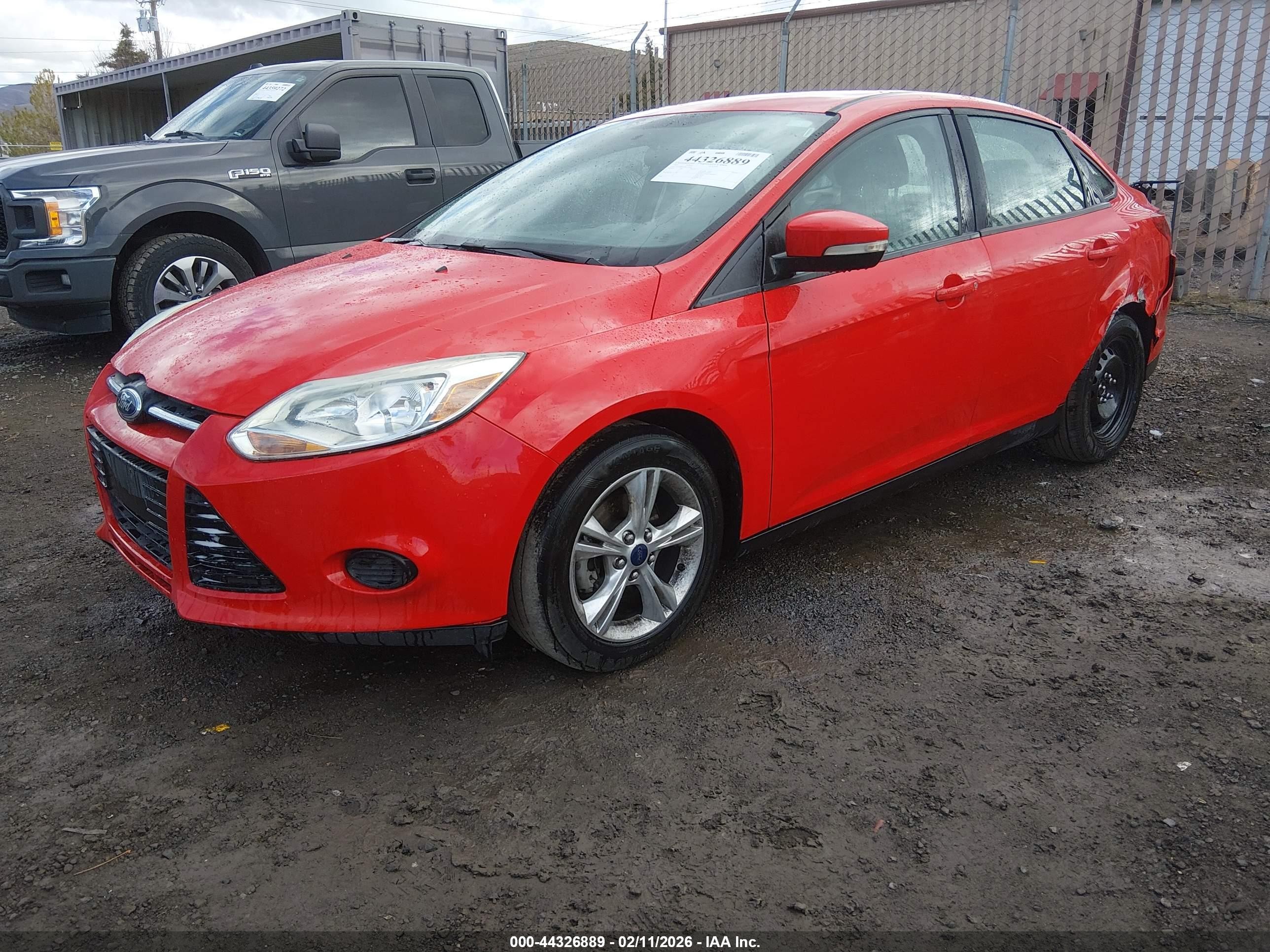 2014 Ford Focus Se Красный vin: 1FADP3F23EL192887